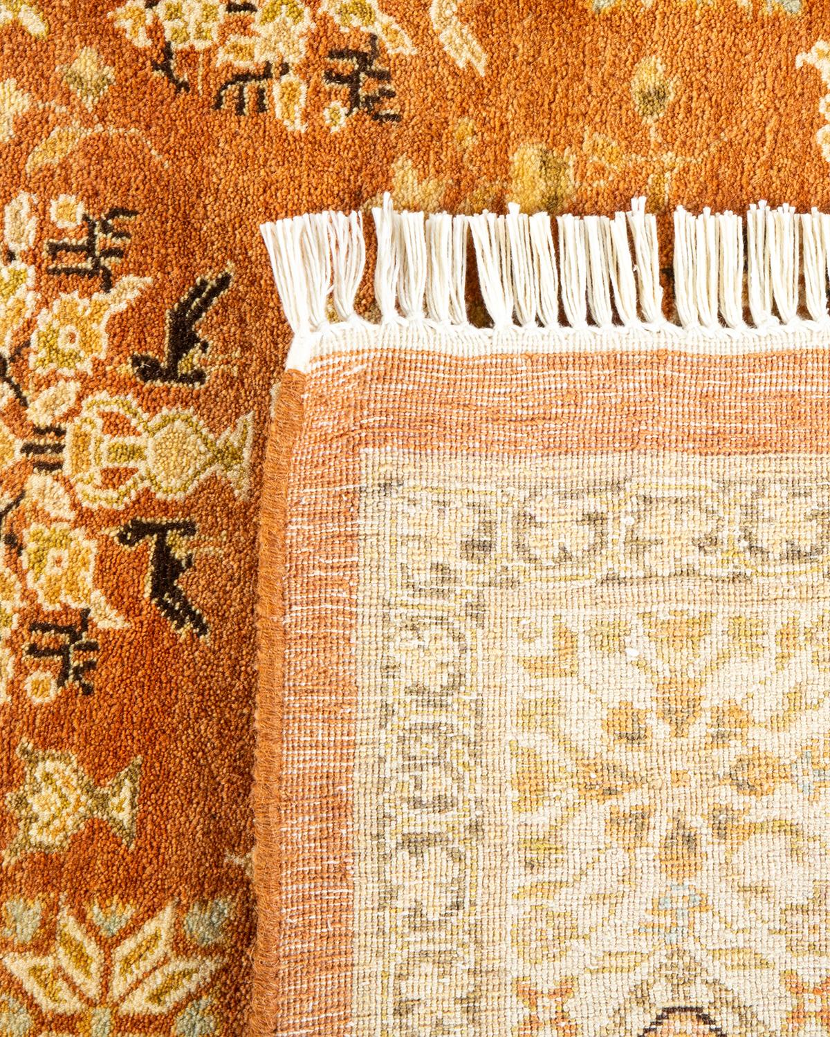 XXIe siècle et contemporain Tapis traditionnel brun moghol à fleurs noué à la main, unique en son genre en vente