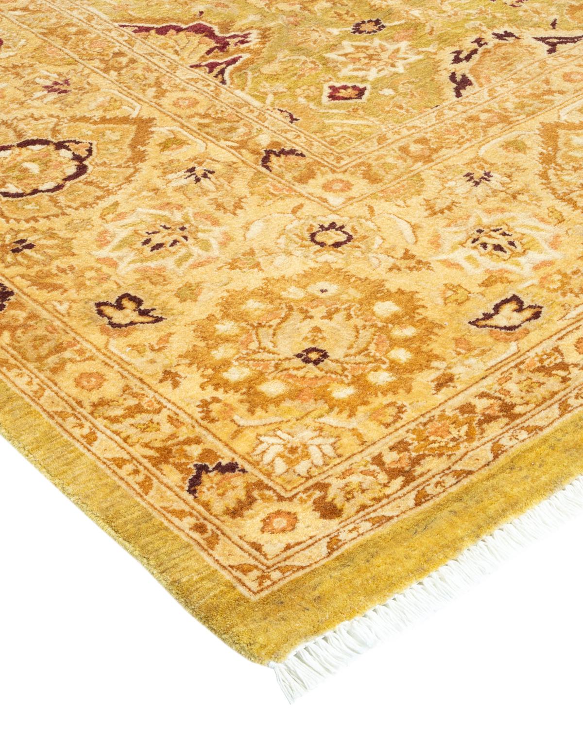 Las alfombras de la colección Mogul, con sus colores discretos y sus diseños en toda la superficie, aportarán una sofisticación atemporal a cualquier habitación. Influenciadas por un espectro de diseños turcos, indios y persas, los artesanos que