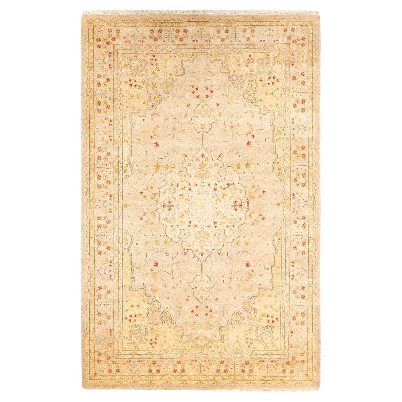 One-of-a-Kind Hand Knotted Traditional Floral Mogul Ivory Area Rug