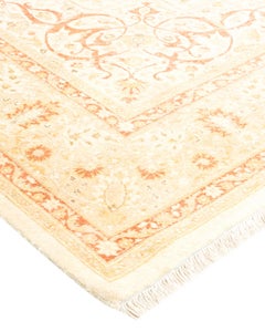 One-of-a-kind Hand Knotted Traditional Floral Mogul Ivory Area Rug