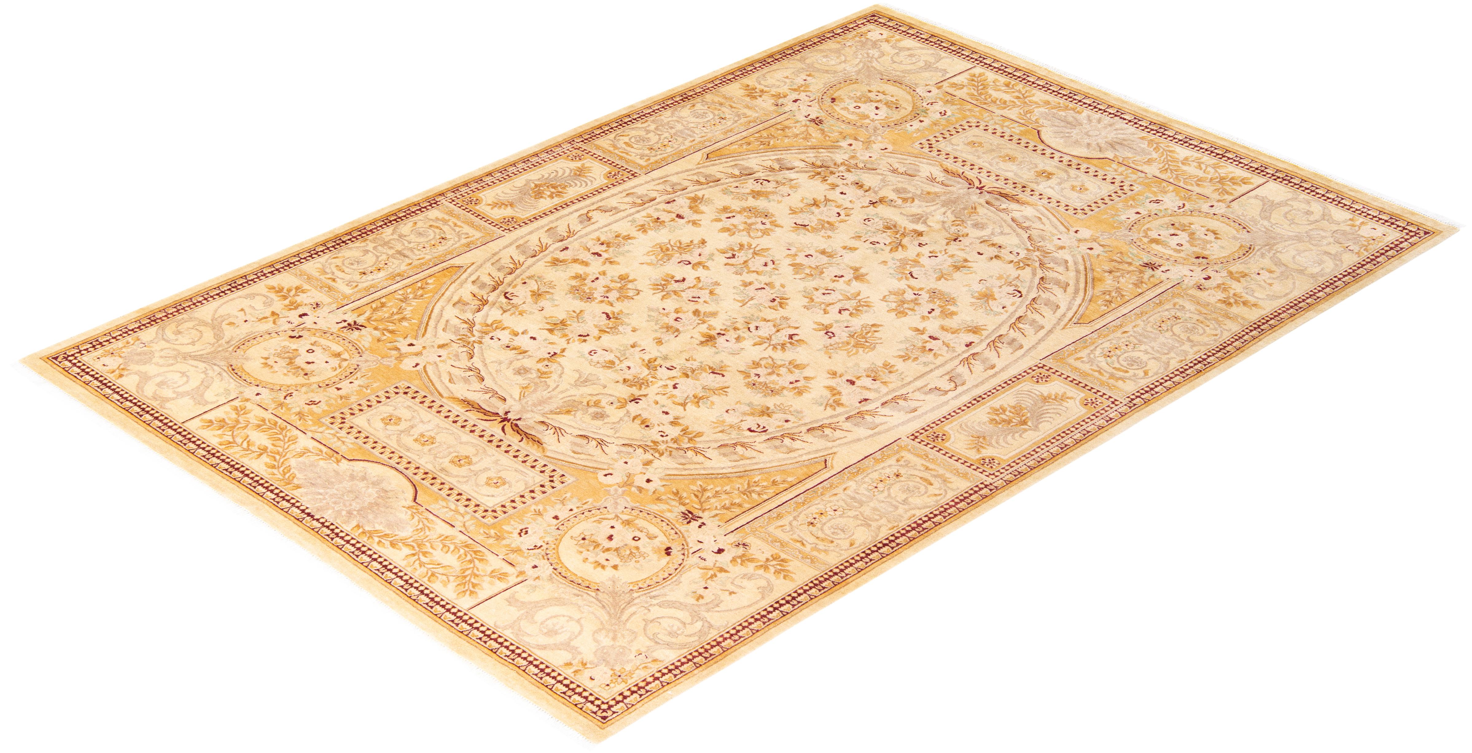 One-of-a-kind Hand Knotted Traditional Floral Mogul Ivory Area Rug For Sale 2