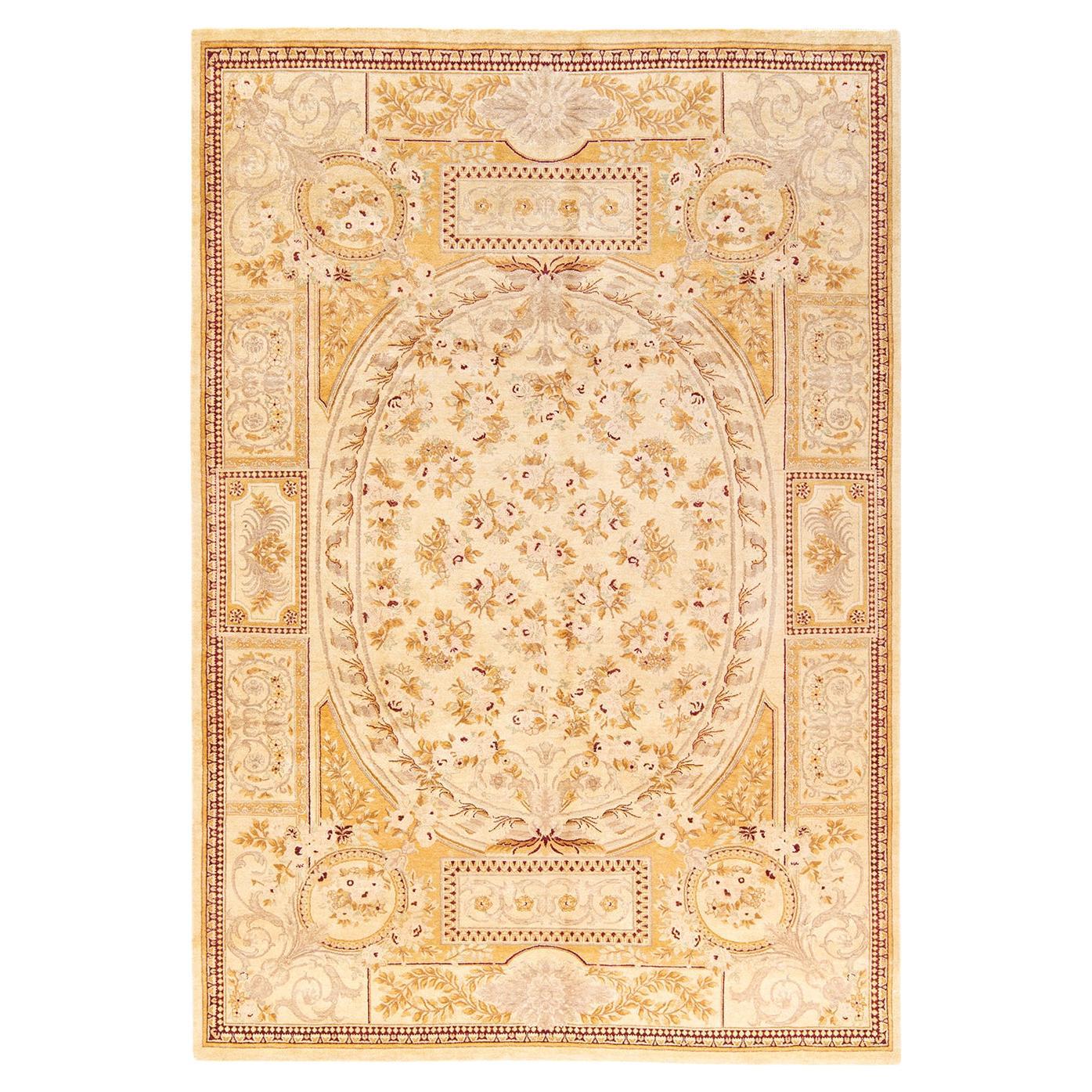 One-of-a-kind Hand Knotted Traditional Floral Mogul Ivory Area Rug For Sale