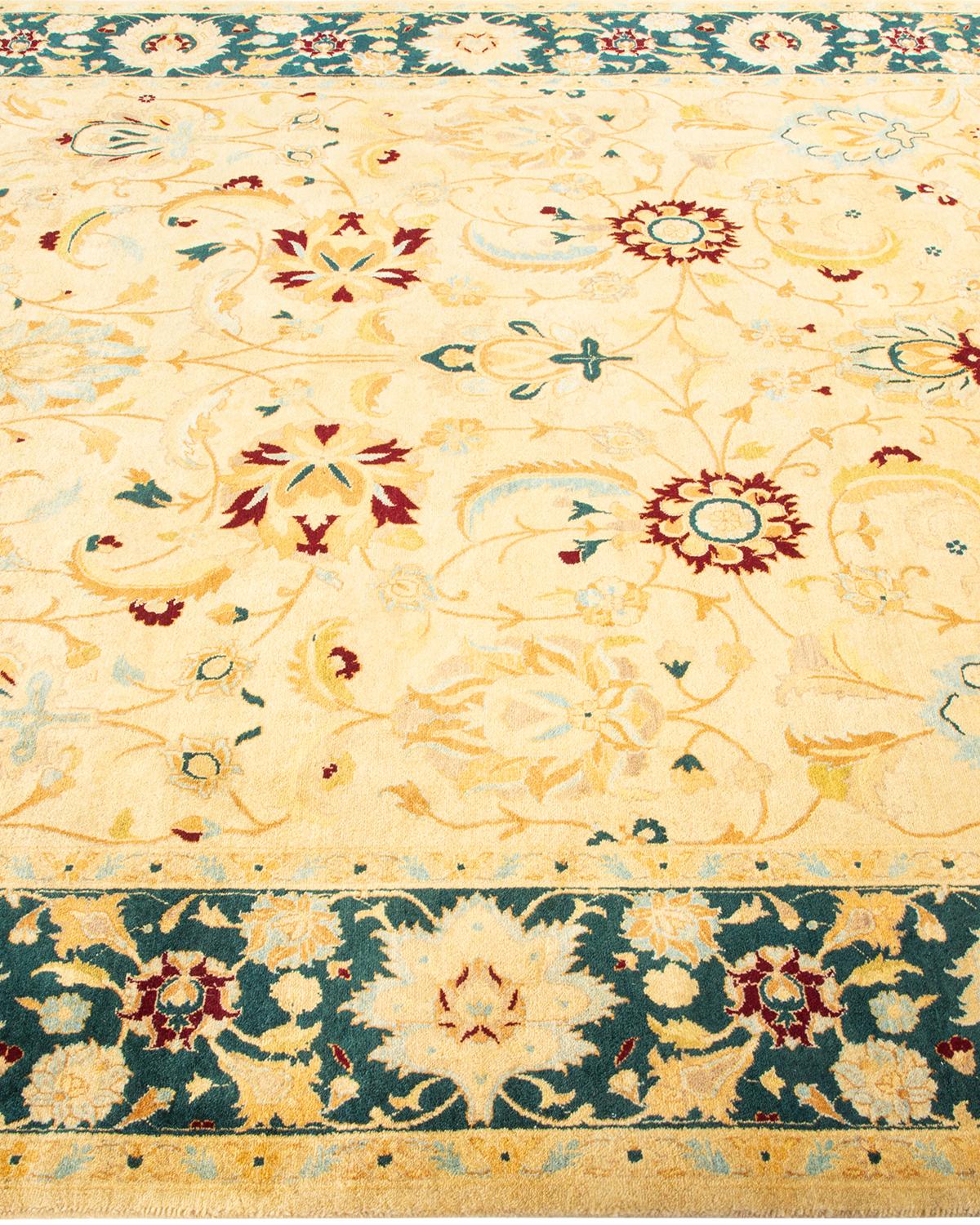 One-of-a-Kind Hand Knotted Traditional Floral Mogul Ivory Area Rug In New Condition For Sale In Norwalk, CT