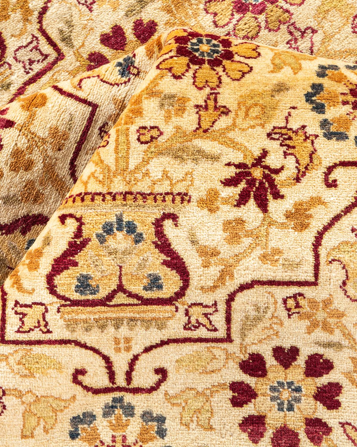 Handgeknüpfter, traditioneller, geblümter Mogul-Teppich in Elfenbein, Unikat im Angebot 1