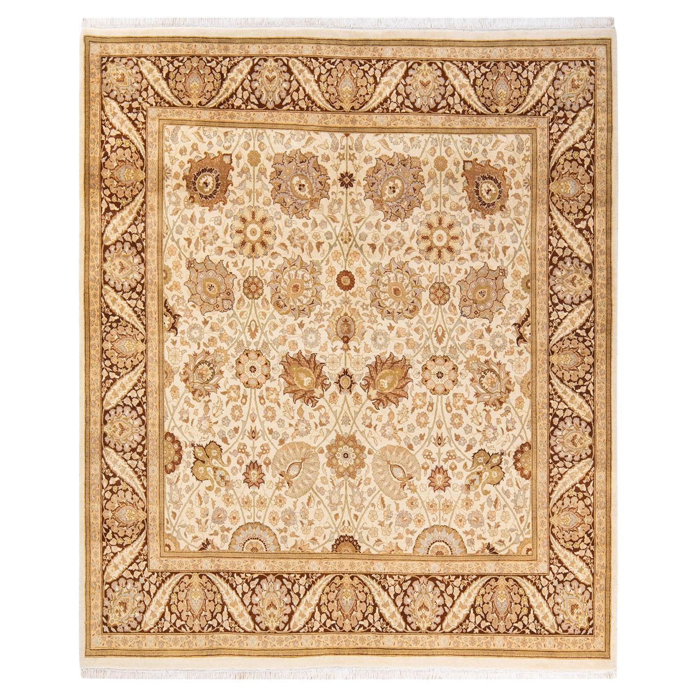 One-of-a-kind Hand Knotted Traditional Floral Mogul Ivory Area Rug For Sale