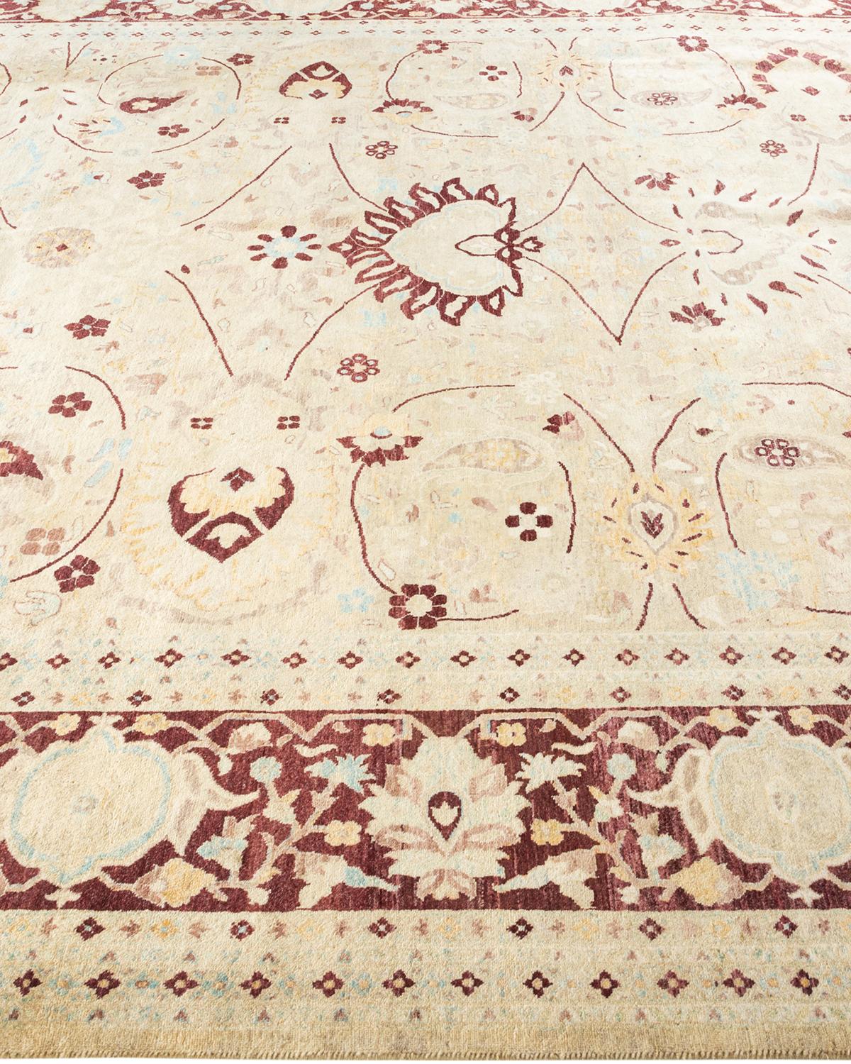 Tapis Mogul ivoire à motifs floraux noués à la main, unique en son genre, 2,69 m x 3,68 m Neuf - En vente à Norwalk, CT
