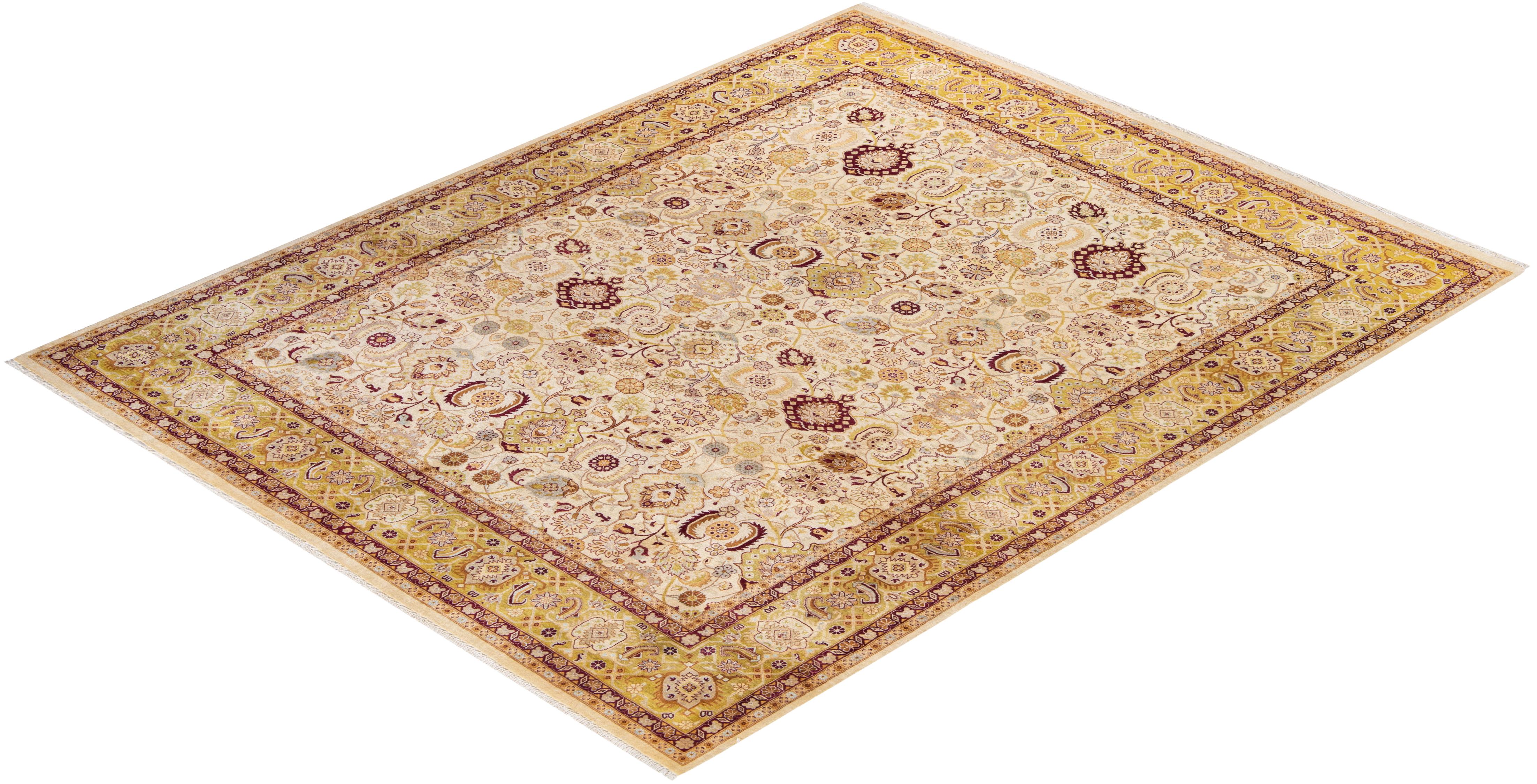 Alfombra Mogul Floral Tradicional Marfil Anudada a Mano Única en su Género en venta 2