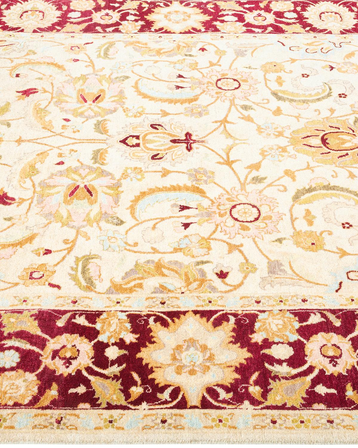 Tapis Mogul ivoire traditionnel à fleurs noué à la main One of Kind Neuf - En vente à Norwalk, CT
