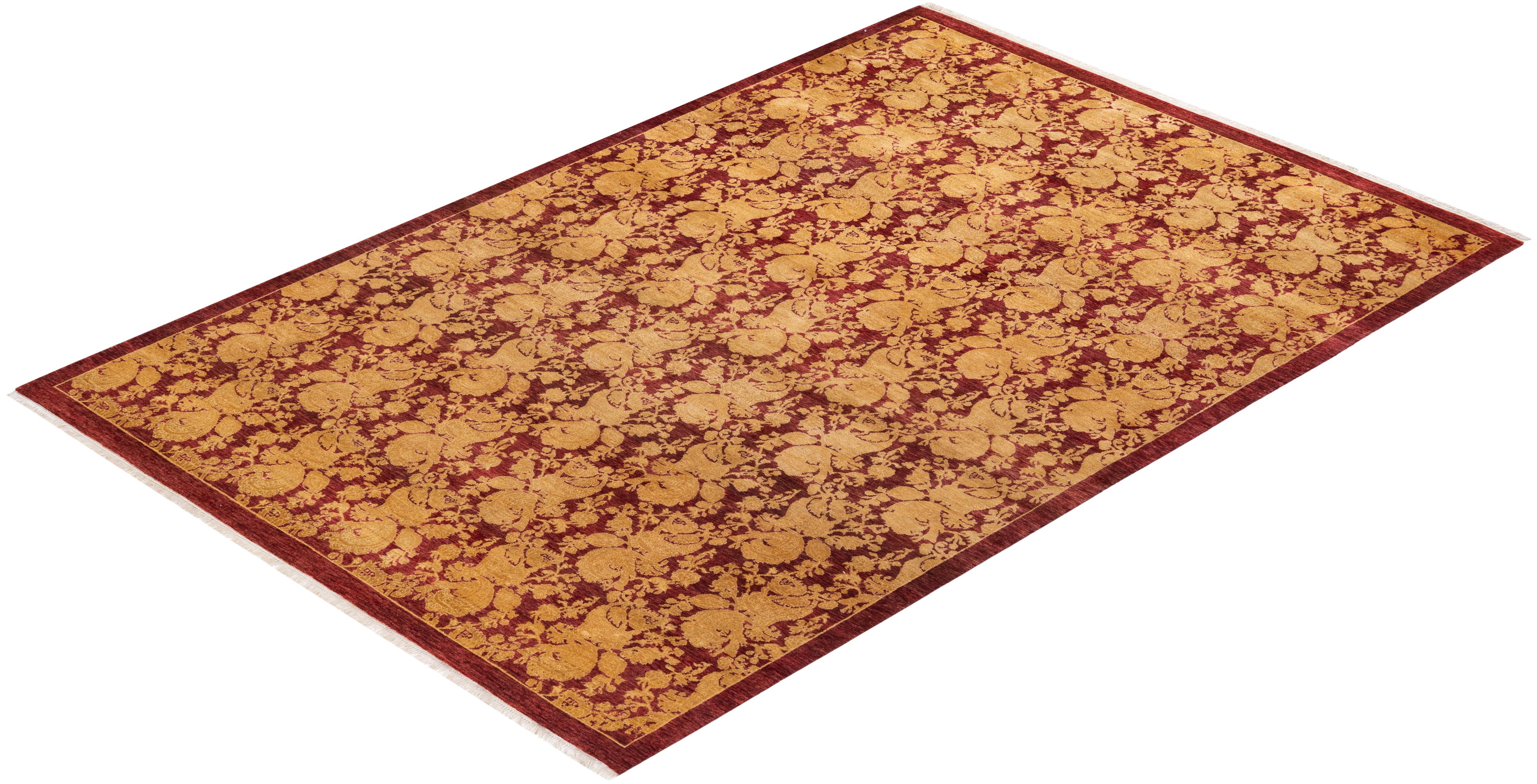 Tapis Mogul rouge traditionnel noué à la main à motifs floraux, unique en son genre en vente 2
