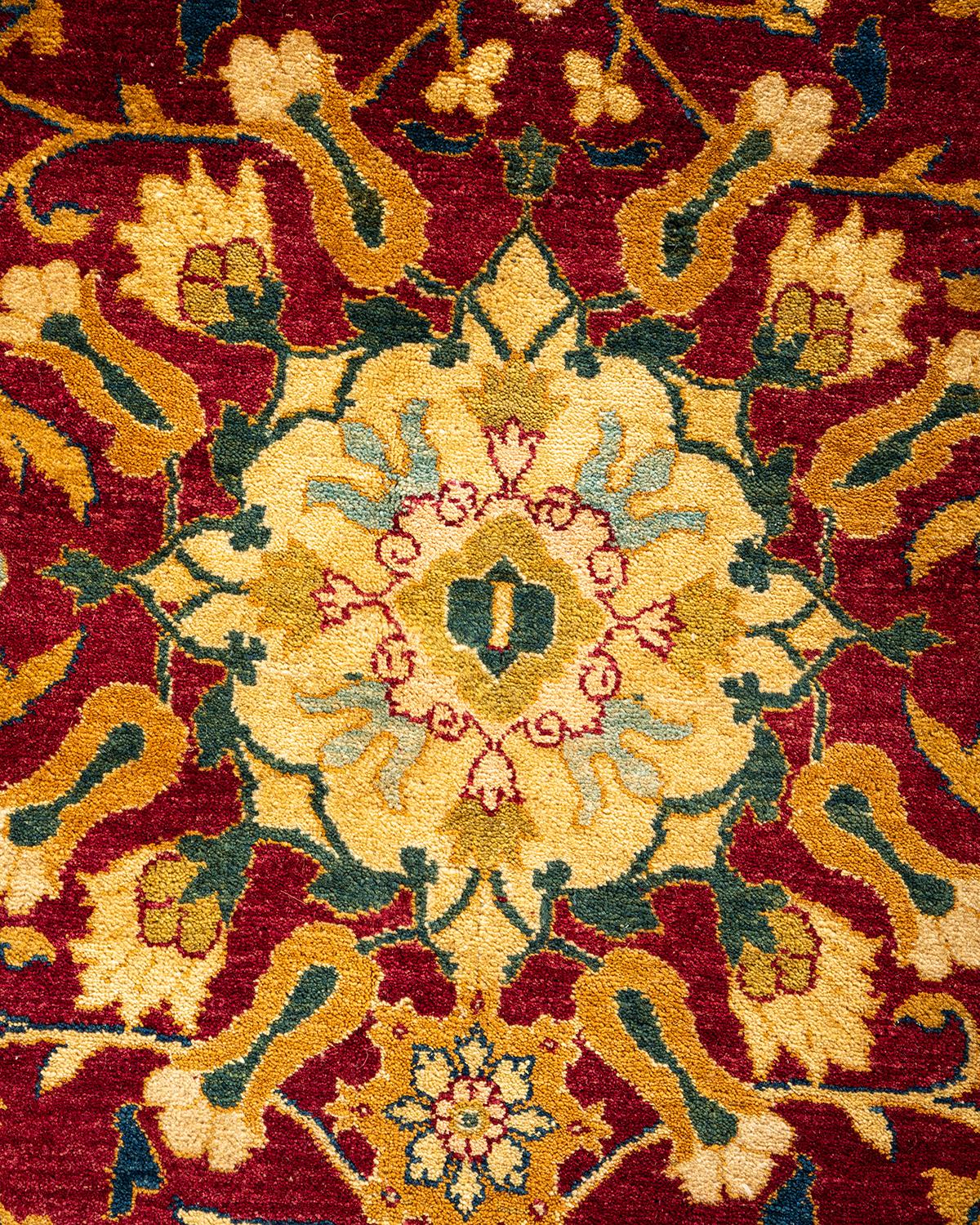Pakistanais Tapis traditionnel rouge moghol à fleurs noué à la main, unique en son genre, 2,69 m x 3,68 m