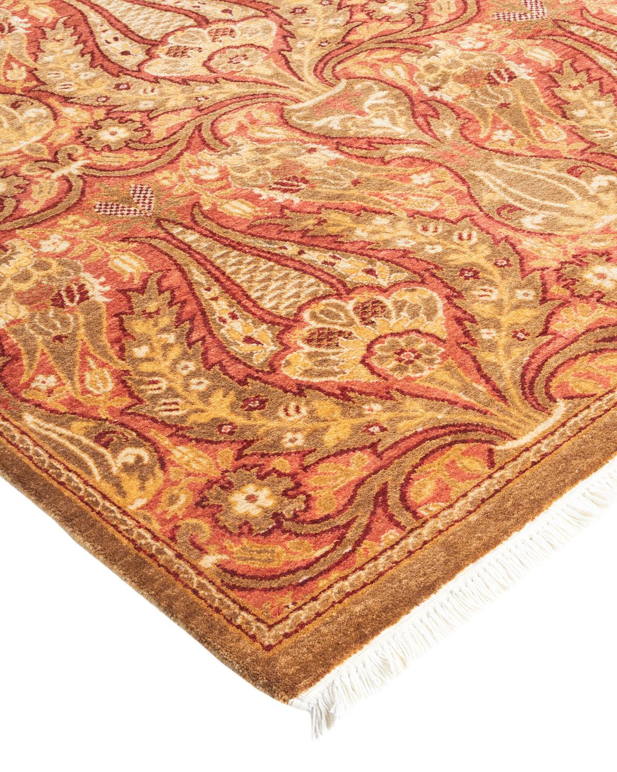 Avec leurs palettes discrètes et leurs motifs en relief, les tapis de la collection Mogul apporteront une sophistication intemporelle à toutes les pièces. Influencés par un éventail de motifs turcs, indiens et persans, les artisans qui tissent à la
