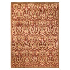 Tapis unique en son genre, nou  la main,  motifs floraux traditionnels, de couleur jaune Mogul.