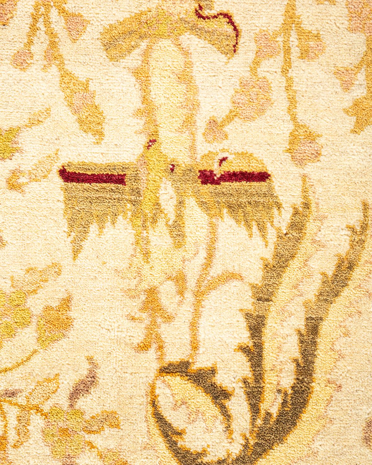 Handgeknüpfter, traditioneller, elfenbeinfarbener Mogul-Teppich, Unikat (Pakistanisch) im Angebot