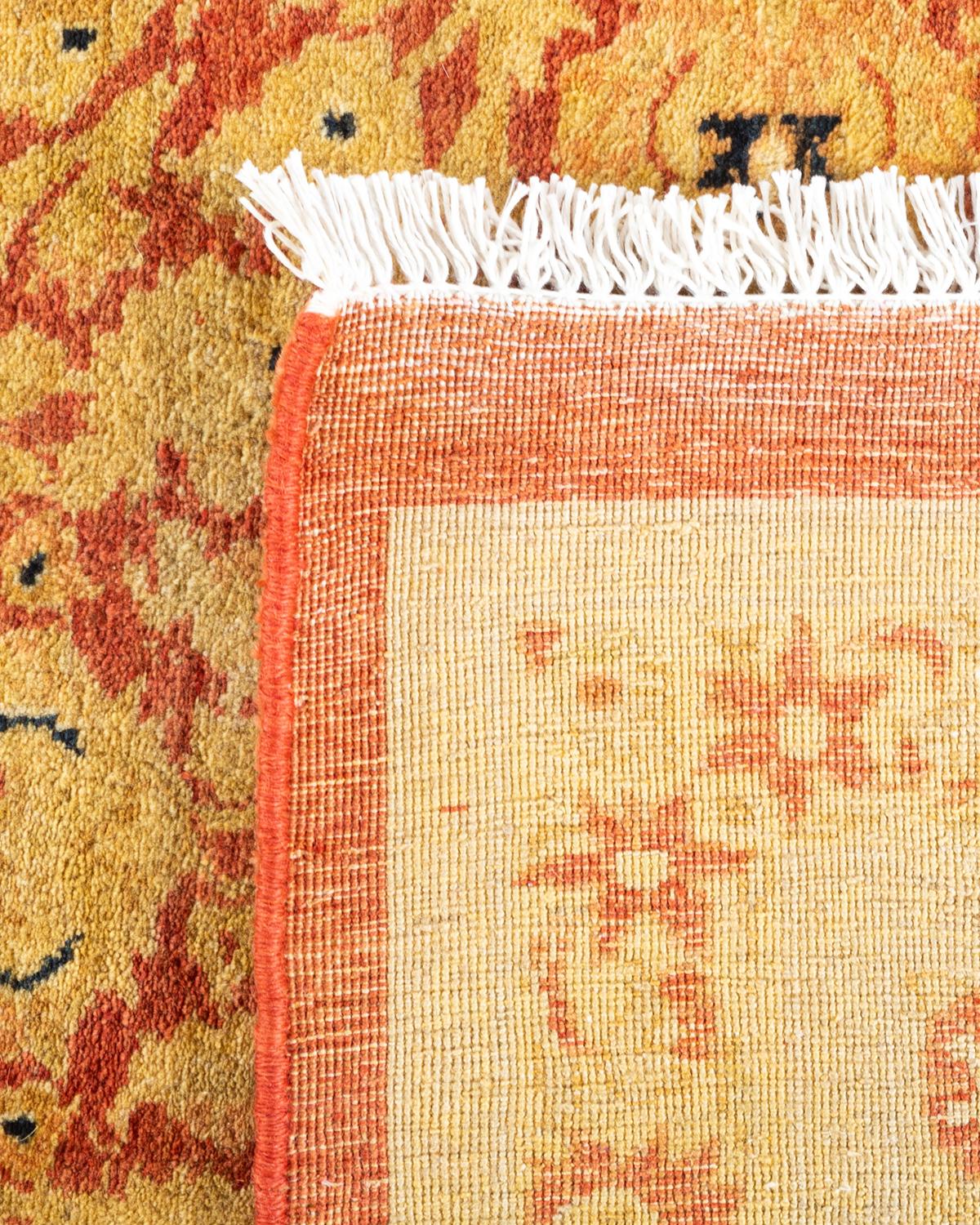 Handgeknüpfter, traditioneller Mogul-Teppich in Orange, Unikat (21. Jahrhundert und zeitgenössisch) im Angebot