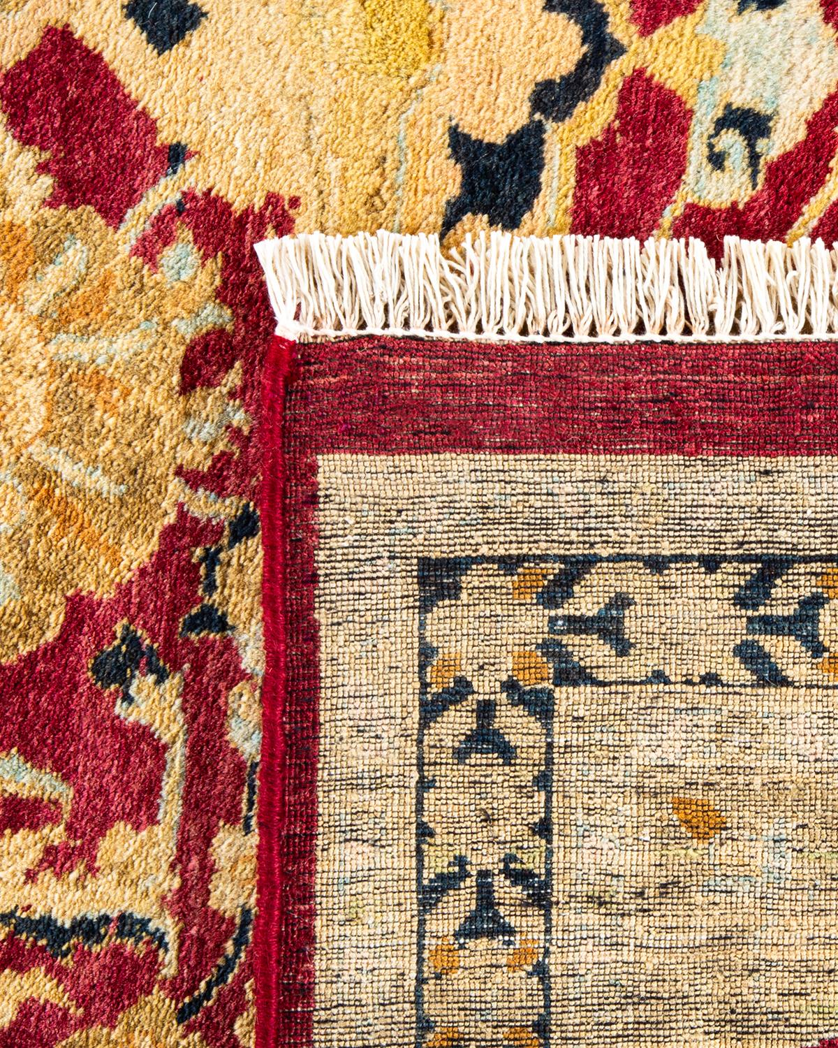 Einzigartiger handgeknüpfter traditioneller roter Mogul-Teppich (21. Jahrhundert und zeitgenössisch) im Angebot