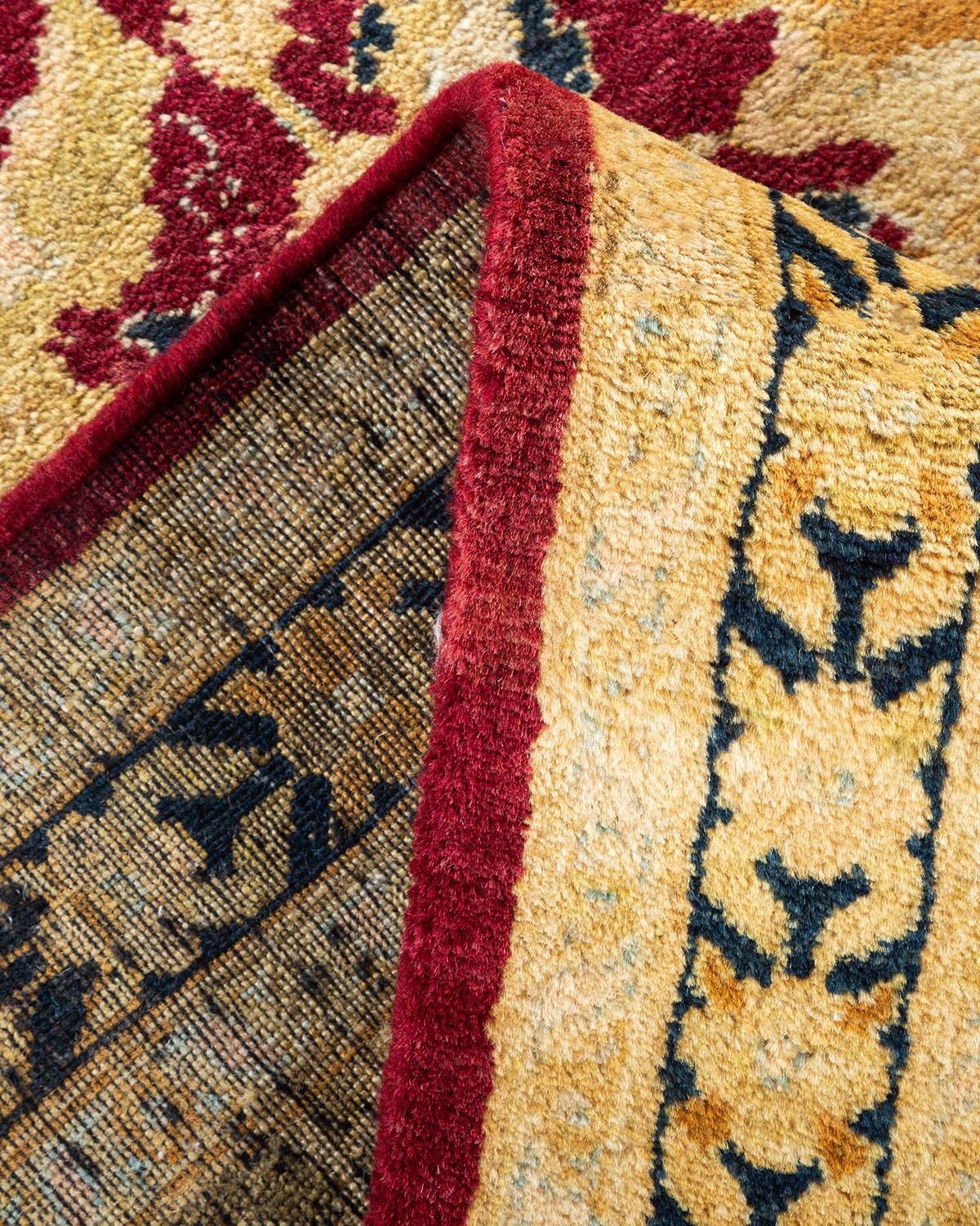Einzigartiger handgeknüpfter traditioneller roter Mogul-Teppich (Wolle) im Angebot