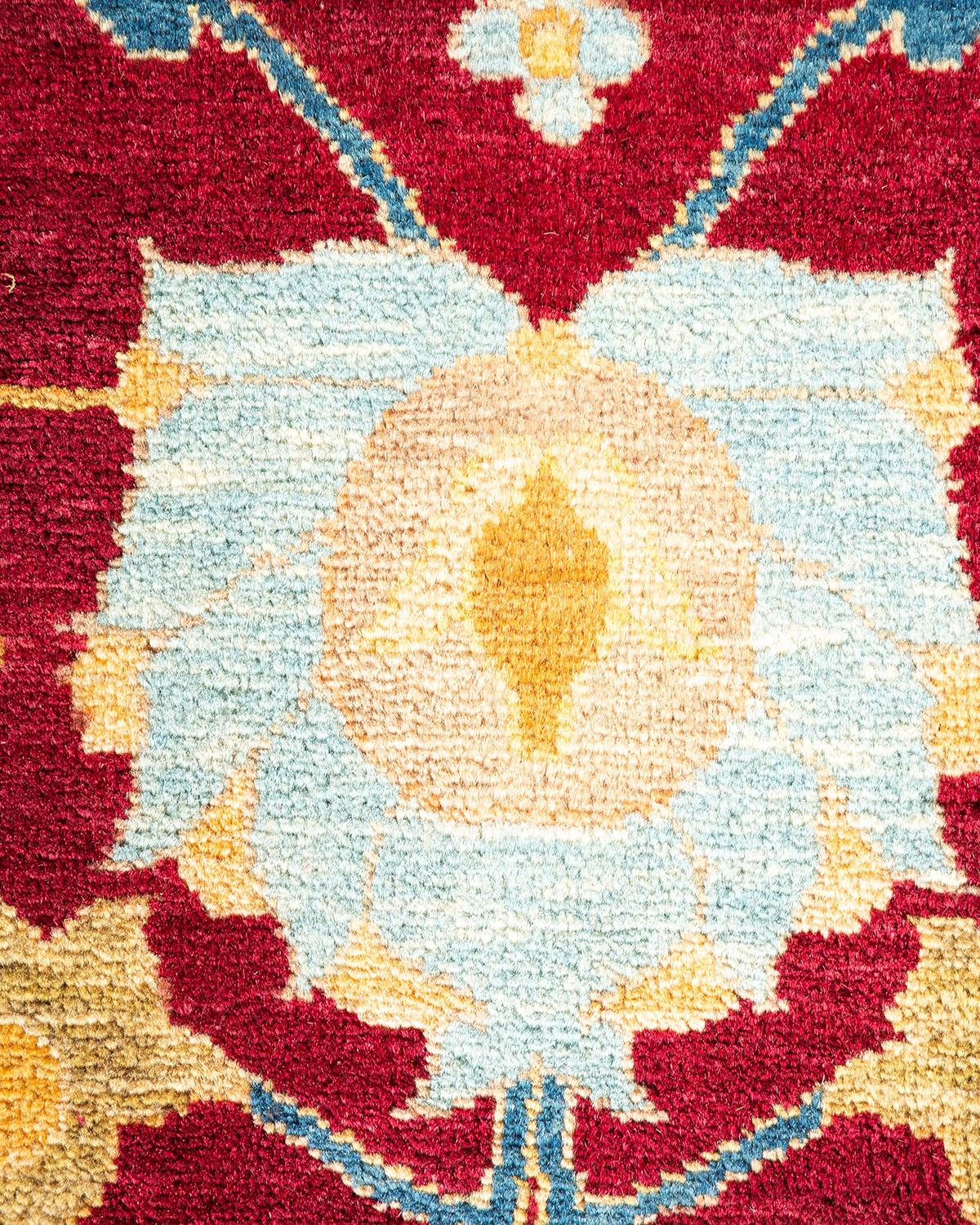 Alfombra Mogul Roja Tradicional Anudada a Mano Única en su Género Pakistaní en venta