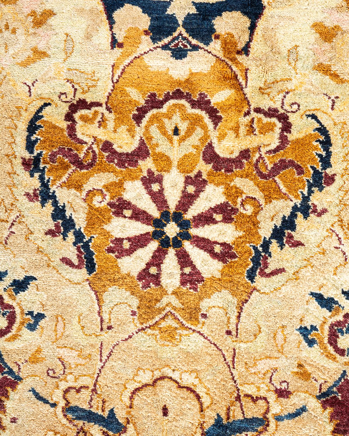 Tapis traditionnel rouge moghol noué à la main, unique en son genre en vente 1