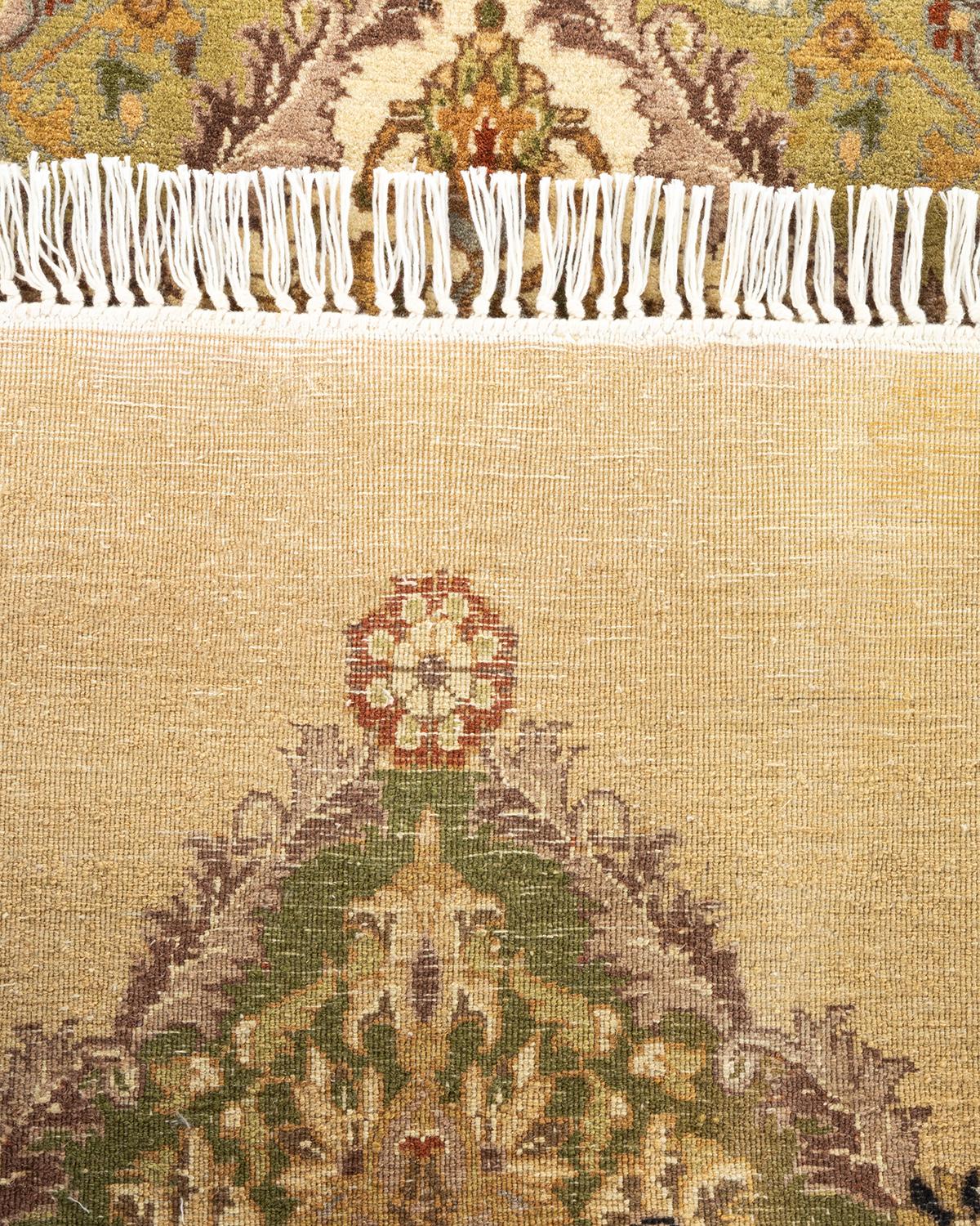 XXIe siècle et contemporain Tapis traditionnel Mogul jaune noué à la main, unique en son genre en vente