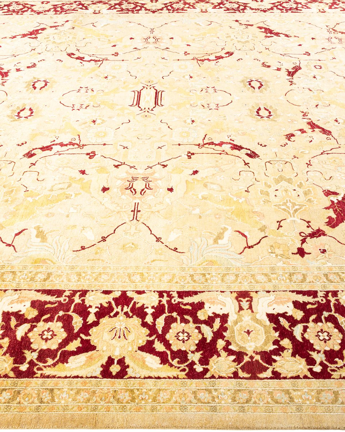 Tapis traditionnel Mogul jaune noué à la main unique, unique en son genre Neuf - En vente à Norwalk, CT