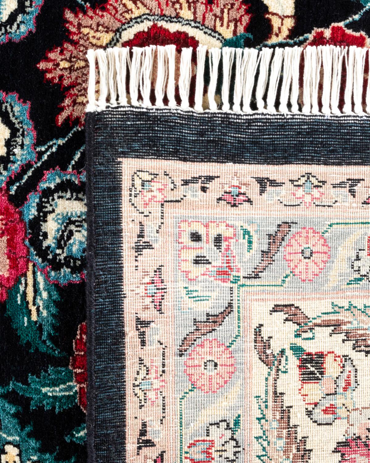 Einzigartiger handgeknüpfter traditioneller schwarzer Orientteppich (21. Jahrhundert und zeitgenössisch) im Angebot