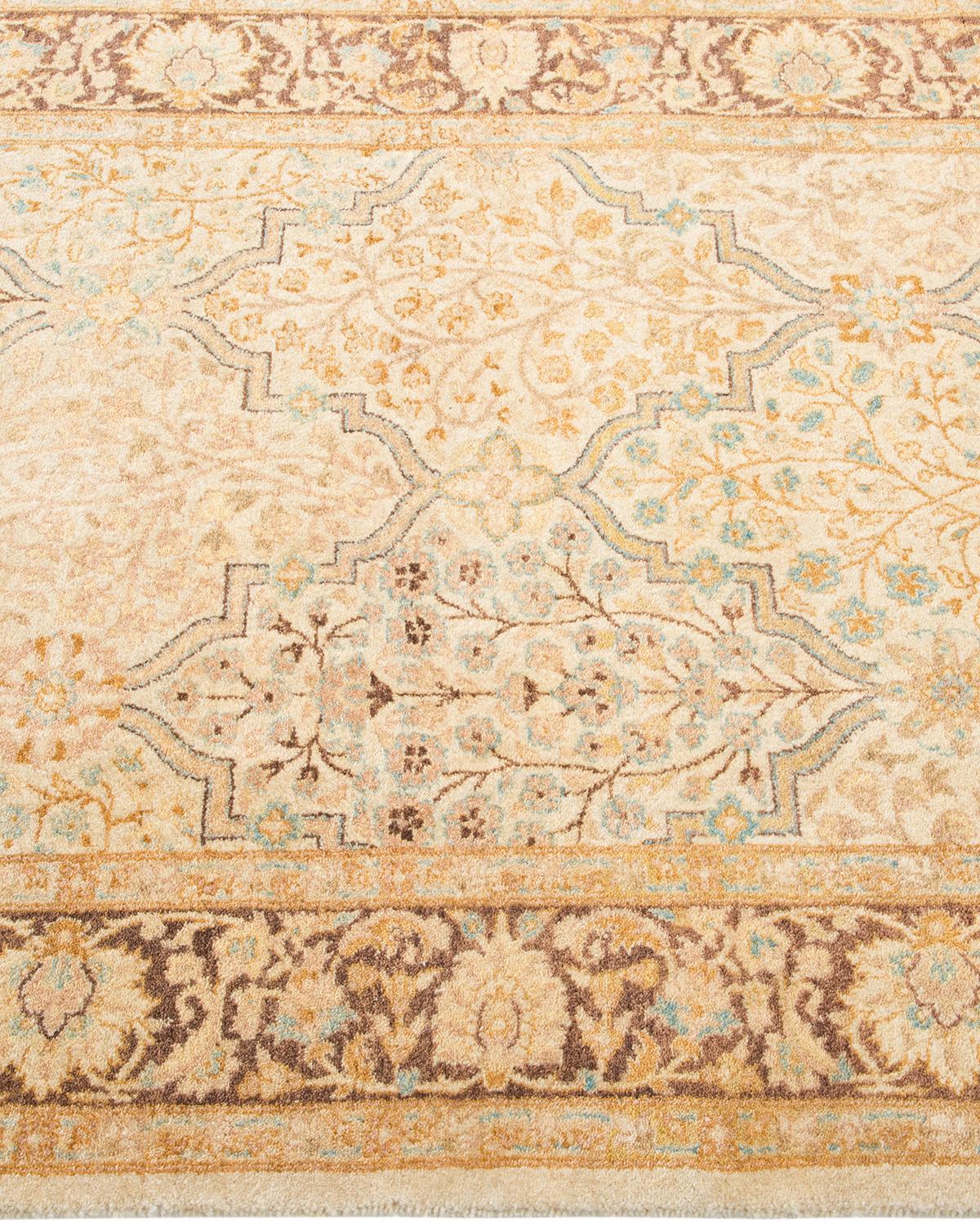 One of a Kind Hand Knotted Traditional Oriental Ivory Area Rug In New Condition For Sale In Norwalk, CT