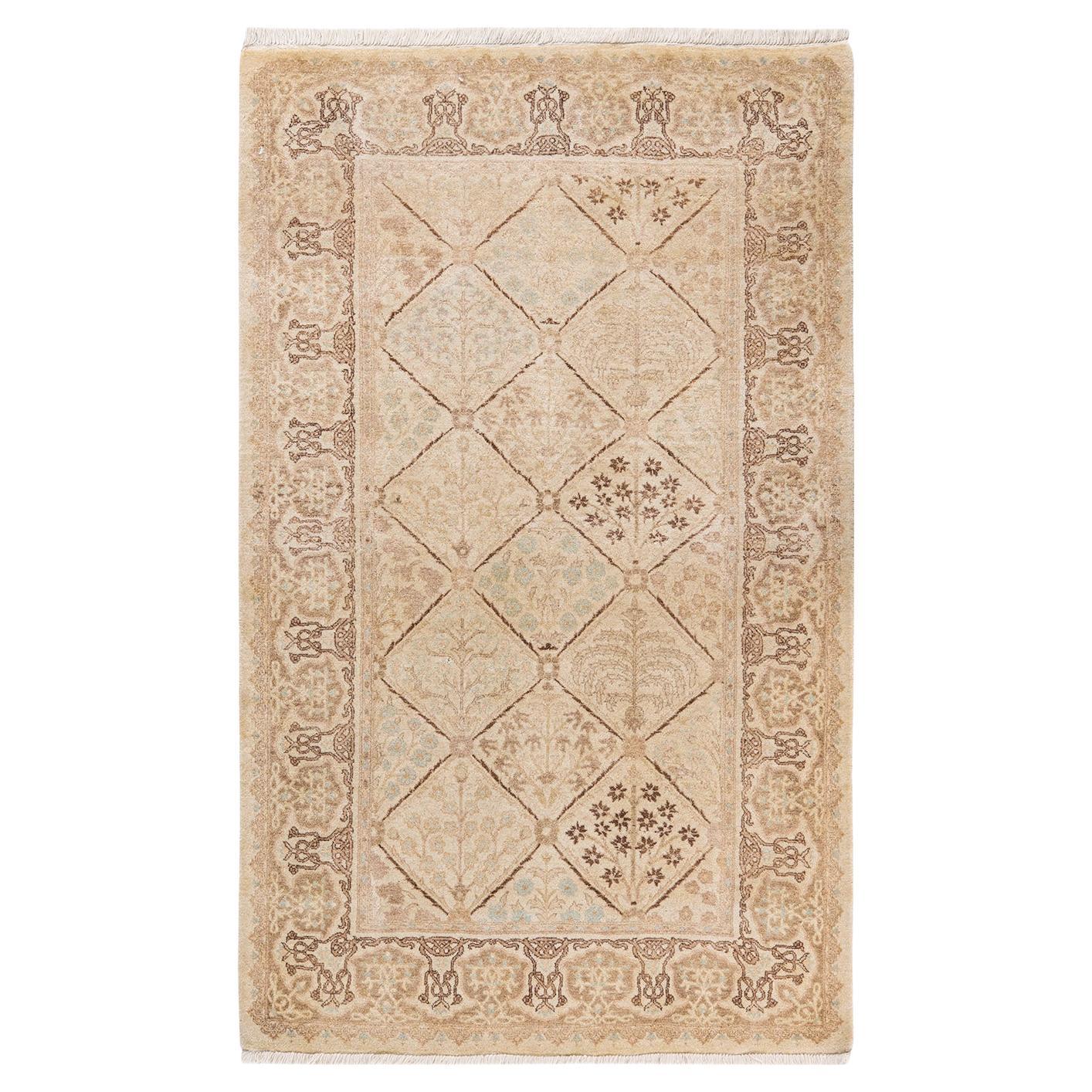 One of a Kind Hand Knotted Traditional Oriental Ivory Area Rug For Sale
