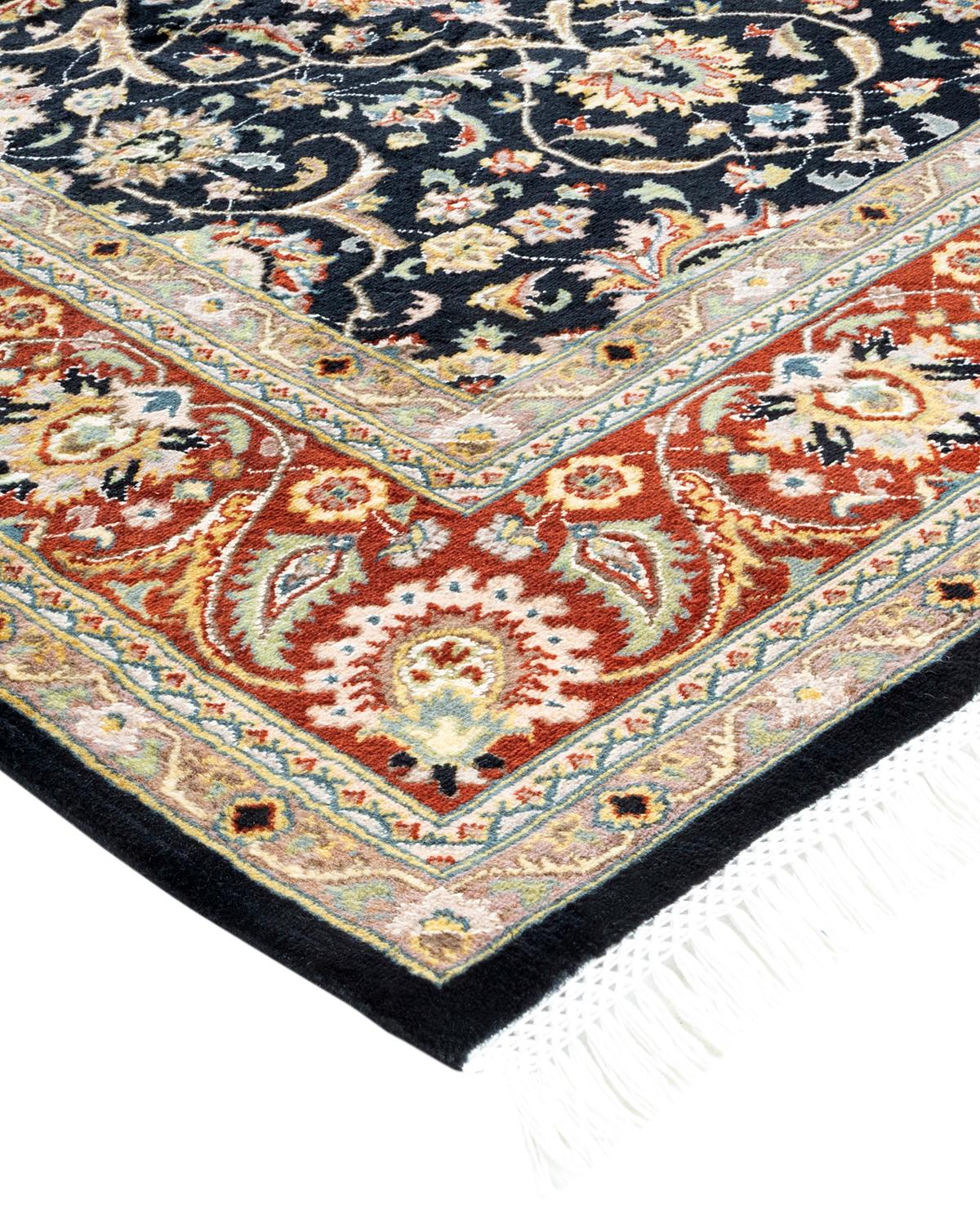 Avec leurs palettes discrètes et leurs motifs en relief, les tapis de la collection Mogul apporteront une sophistication intemporelle à toutes les pièces. Influencés par un éventail de motifs turcs, indiens et persans, les artisans qui tissent à la