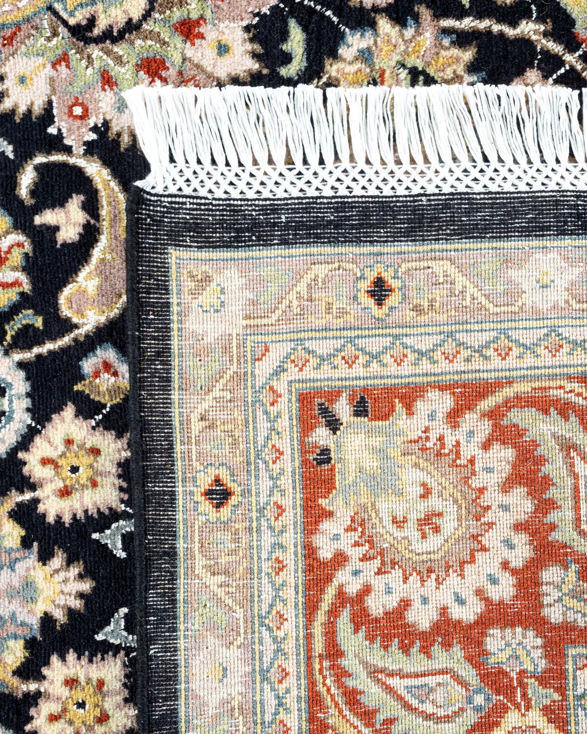 XXIe siècle et contemporain Tapis d'Orient traditionnel Mogul noir, noué à la main, unique en son genre en vente