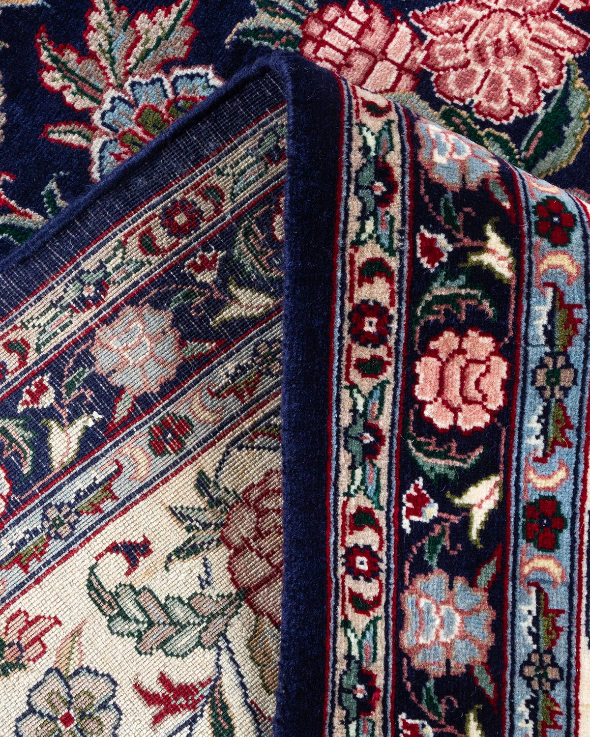 Einzigartiger handgeknpfter traditioneller orientalischer Mogul-Teppich in Blau (Wolle) im Angebot
