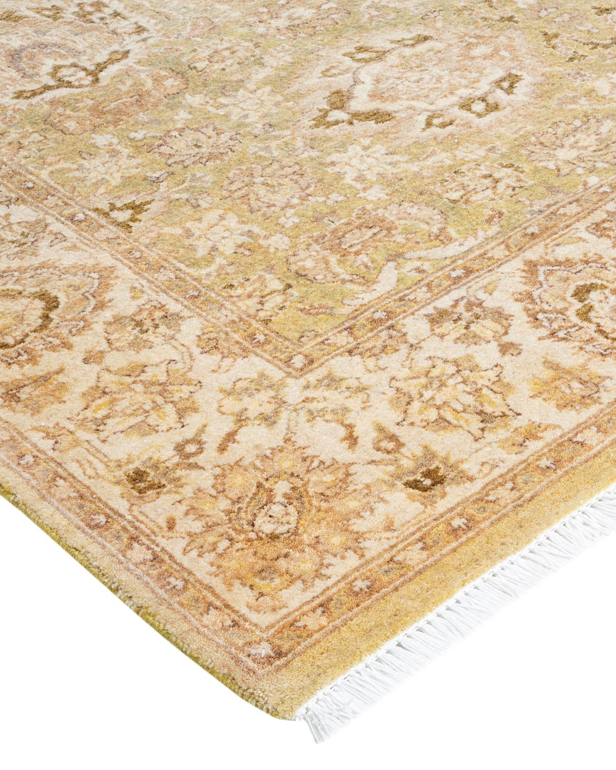 Avec leurs palettes discrètes et leurs motifs en relief, les tapis de la collection Mogul apporteront une sophistication intemporelle à toutes les pièces. Influencés par un éventail de motifs turcs, indiens et persans, les artisans qui tissent à la