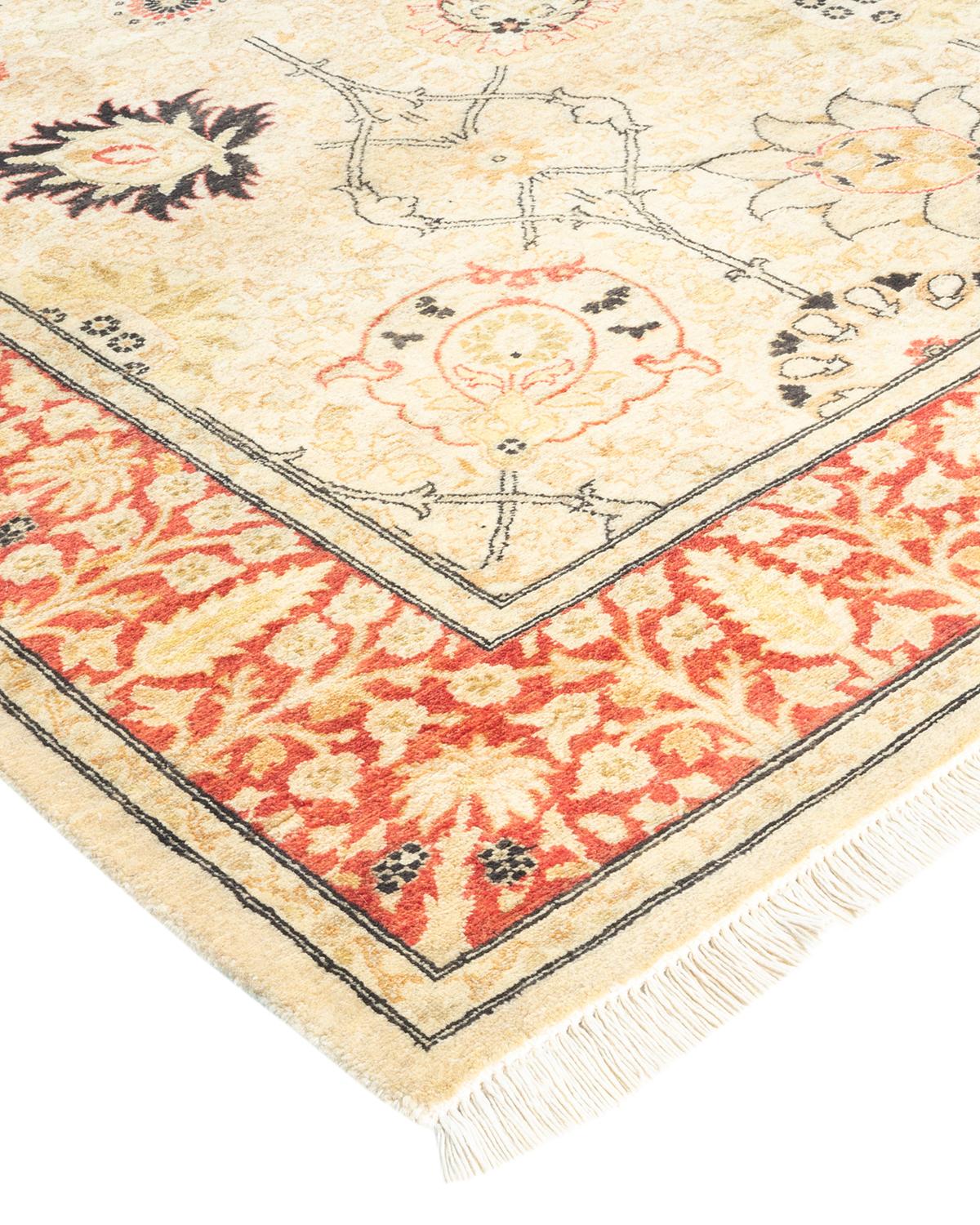Avec leurs palettes discrètes et leurs motifs en relief, les tapis de la collection Mogul apporteront une sophistication intemporelle à toutes les pièces. Influencés par un éventail de motifs turcs, indiens et persans, les artisans qui tissent à la