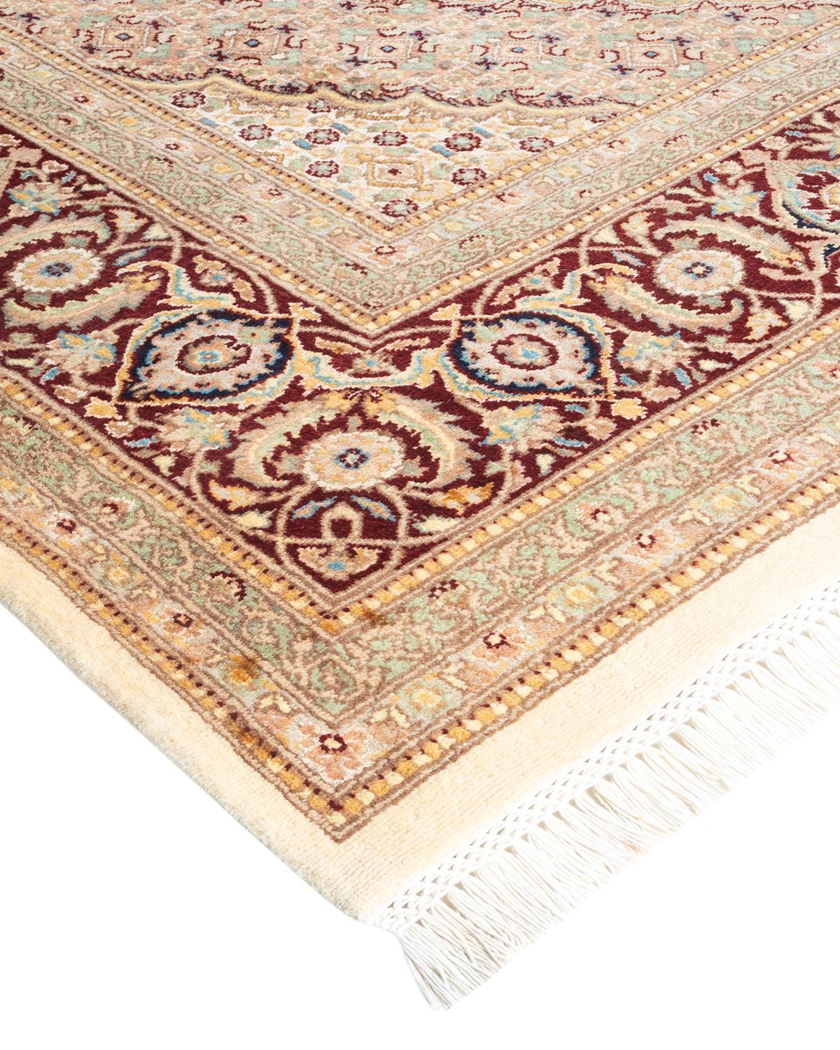 Die Teppiche der Mogul Collection bringen mit ihren dezenten Farben und Allover-Mustern zeitlose Raffinesse in jeden Raum. Beeinflusst von einem Spektrum türkischer, indischer und persischer Designs, lassen die Kunsthandwerker, die diese