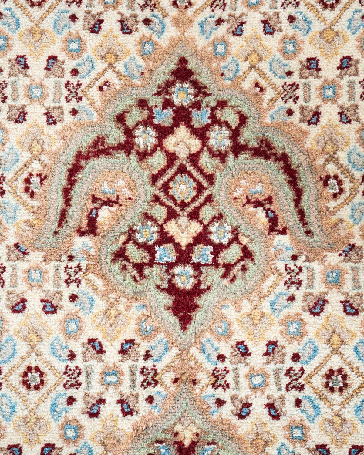 Einzigartiger handgeknpfter traditioneller orientalischer Mogul-Teppich in Elfenbein (Pakistanisch) im Angebot
