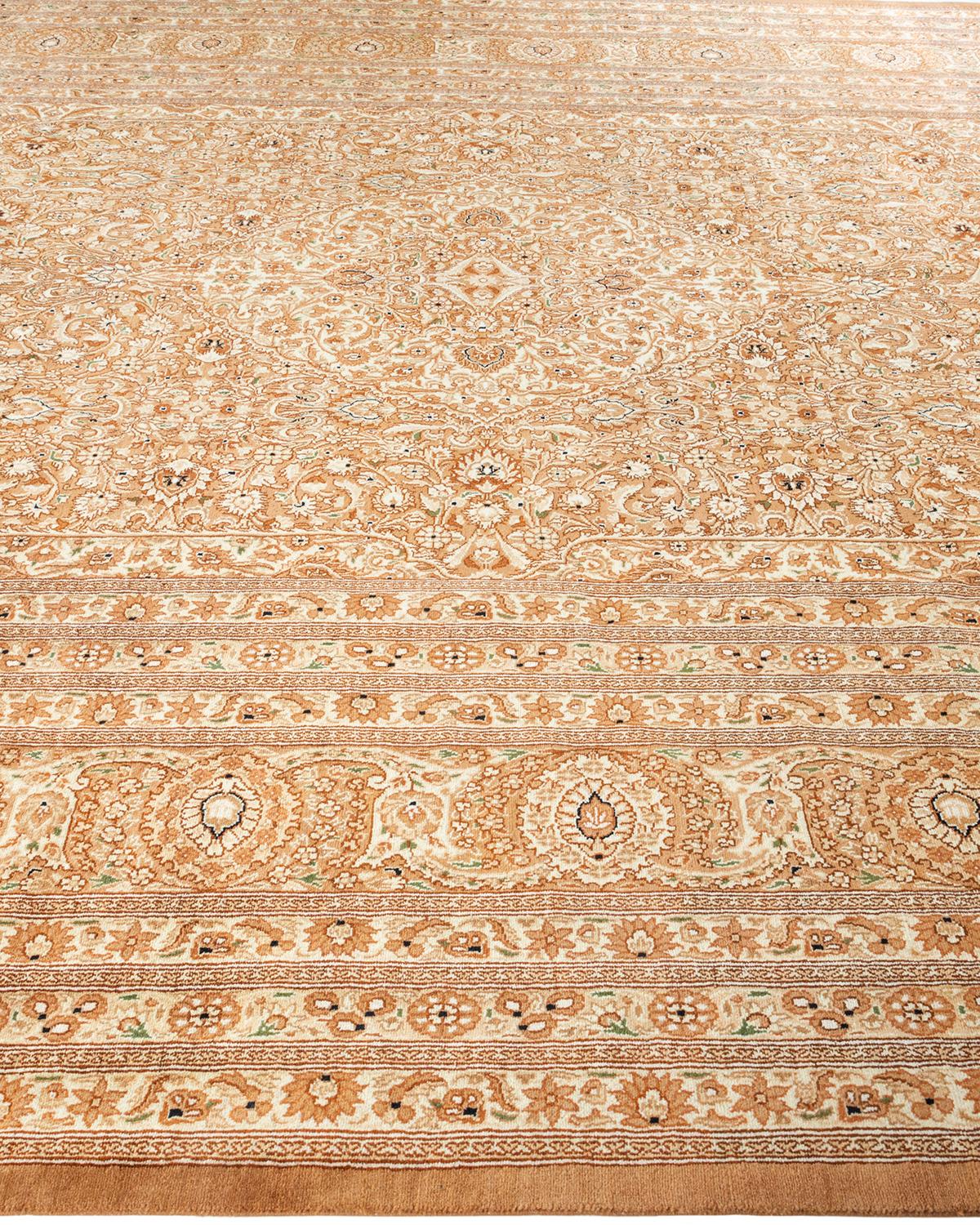 One of a Kind Hand Knotted Traditional Oriental Mogul Ivory Area Rug In New Condition In Norwalk, CT