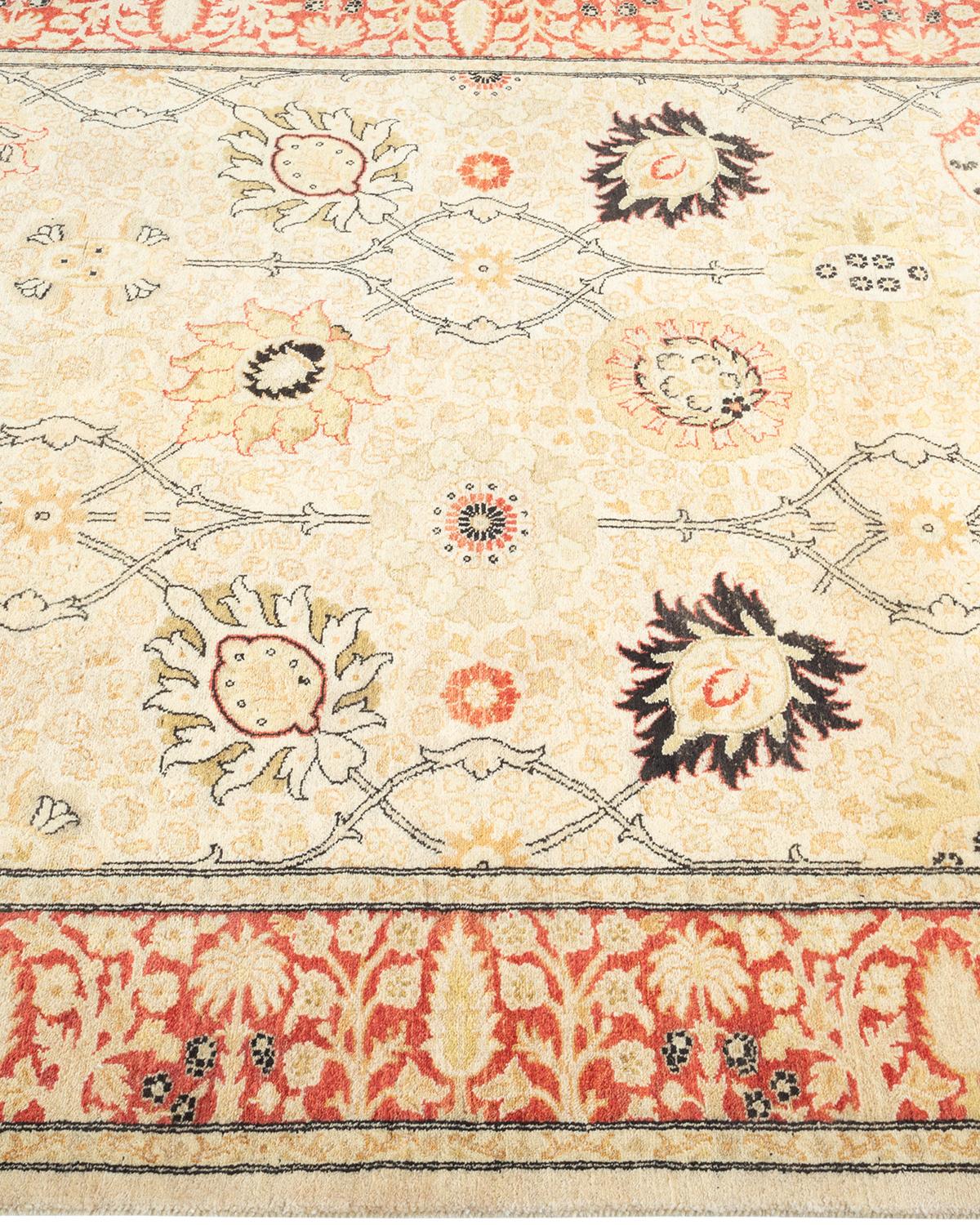 Tapis traditionnel oriental Mogul Ivory, unique en son genre, nou  la main. Neuf - En vente à Norwalk, CT