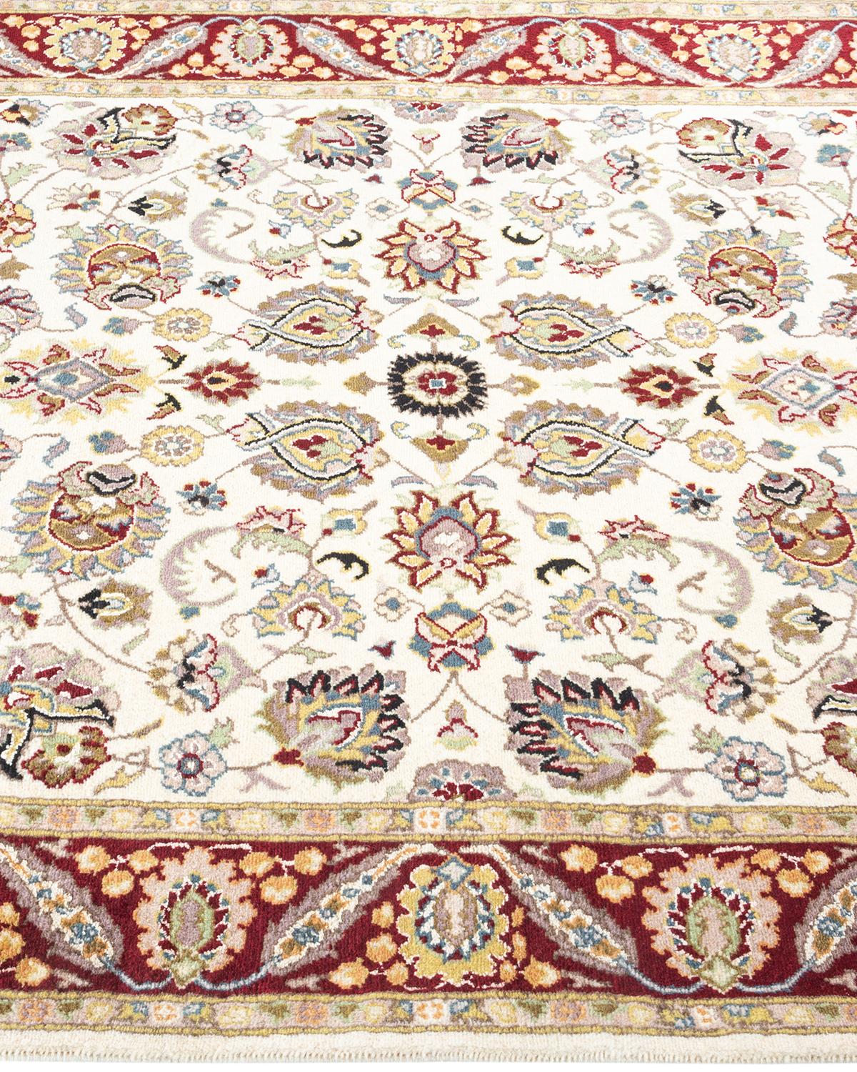 Einzigartiger handgeknpfter traditioneller orientalischer Mogul-Teppich in Elfenbein im Zustand „Neu“ im Angebot in Norwalk, CT