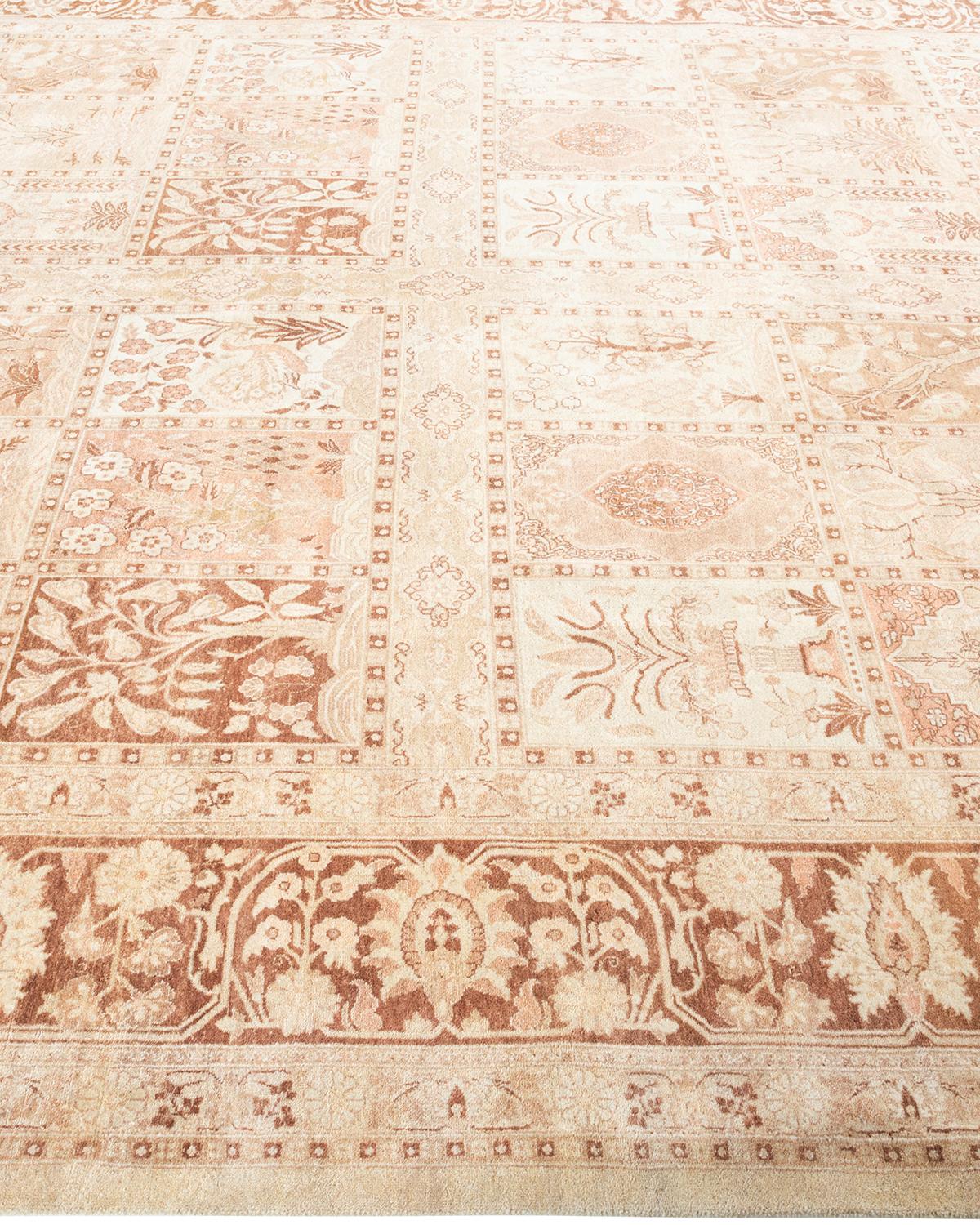 Einzigartiger handgeknpfter traditioneller orientalischer Mogul-Teppich in Elfenbein im Zustand „Neu“ im Angebot in Norwalk, CT