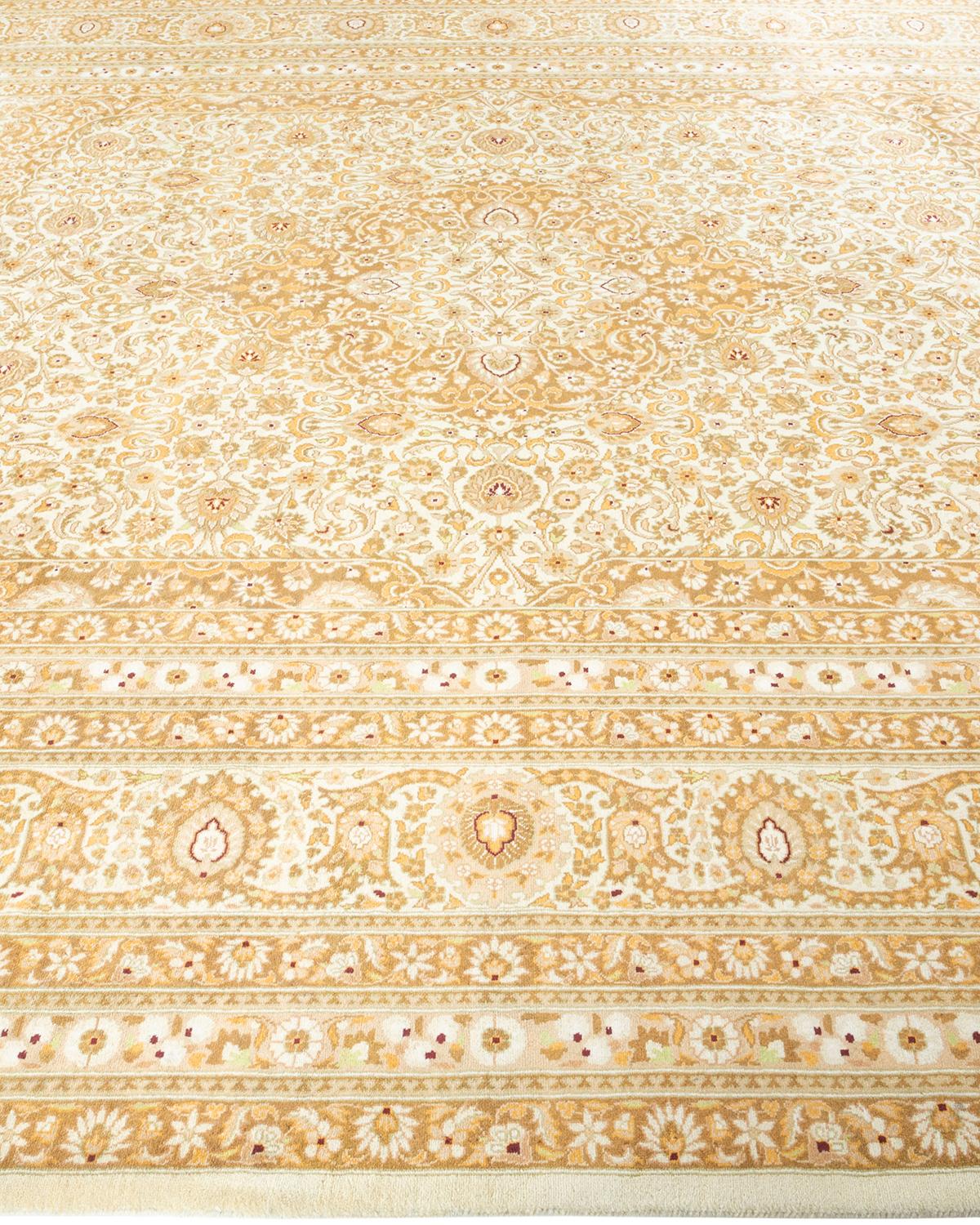 Tapis traditionnel oriental Mogul Ivory, unique en son genre, nou  la main. Neuf - En vente à Norwalk, CT