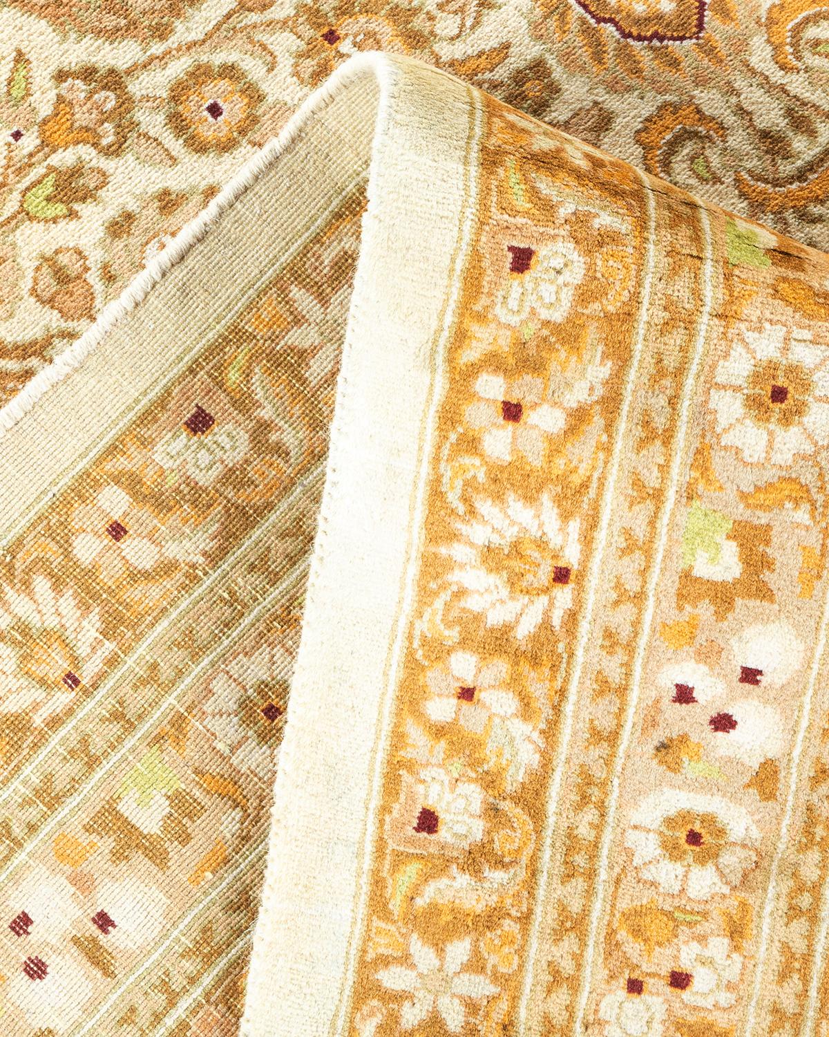 Laine Tapis traditionnel oriental Mogul Ivory, unique en son genre, nou  la main. en vente