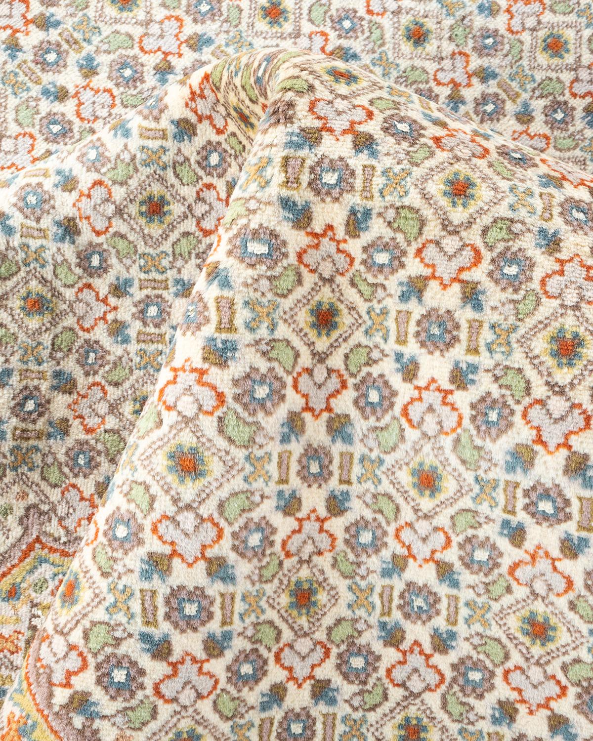 One of a Kind Hand Knotted Traditional Oriental Mogul Ivory Area Rug For Sale 1