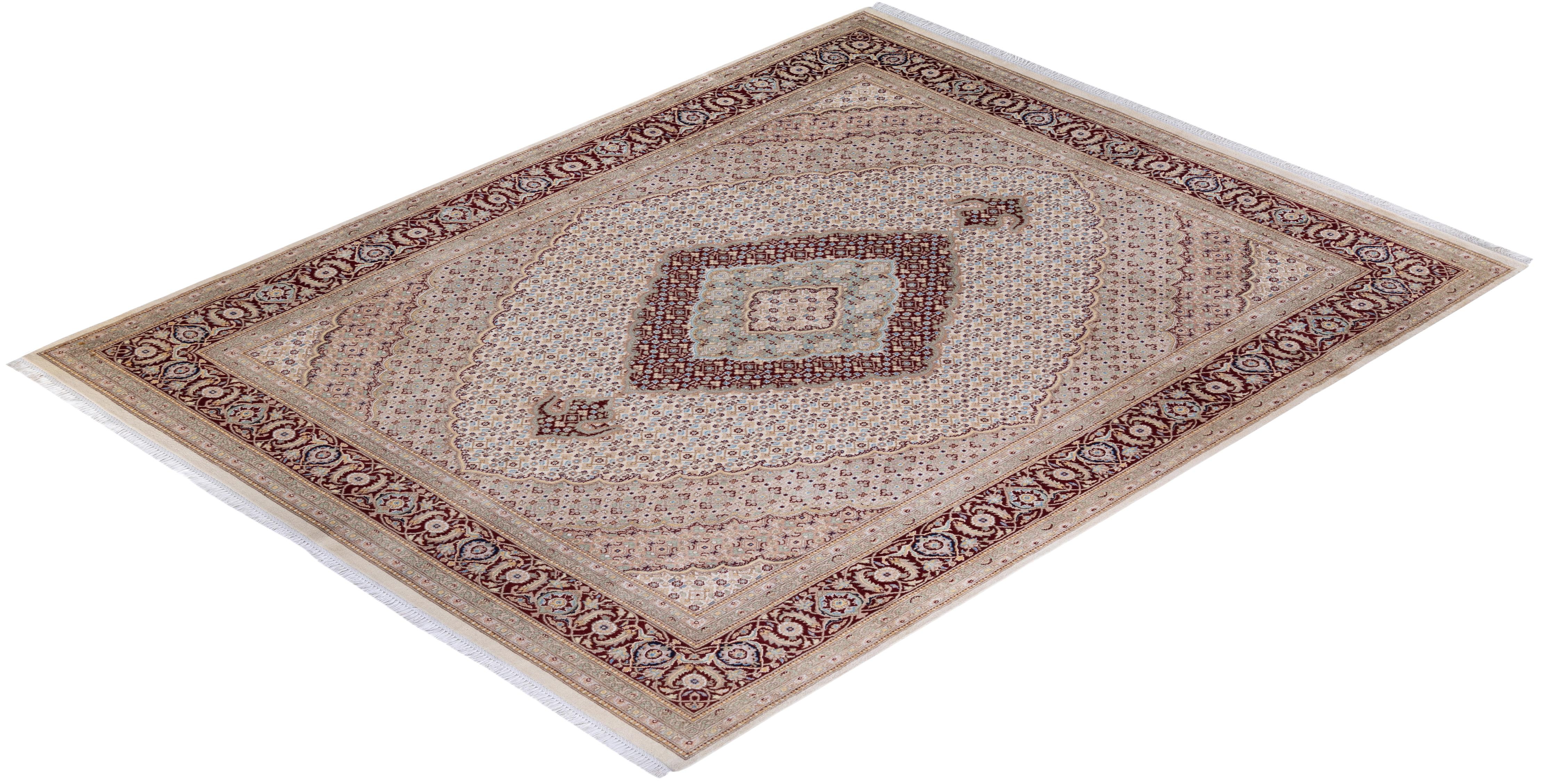Einzigartiger handgeknpfter traditioneller orientalischer Mogul-Teppich in Elfenbein im Angebot 2