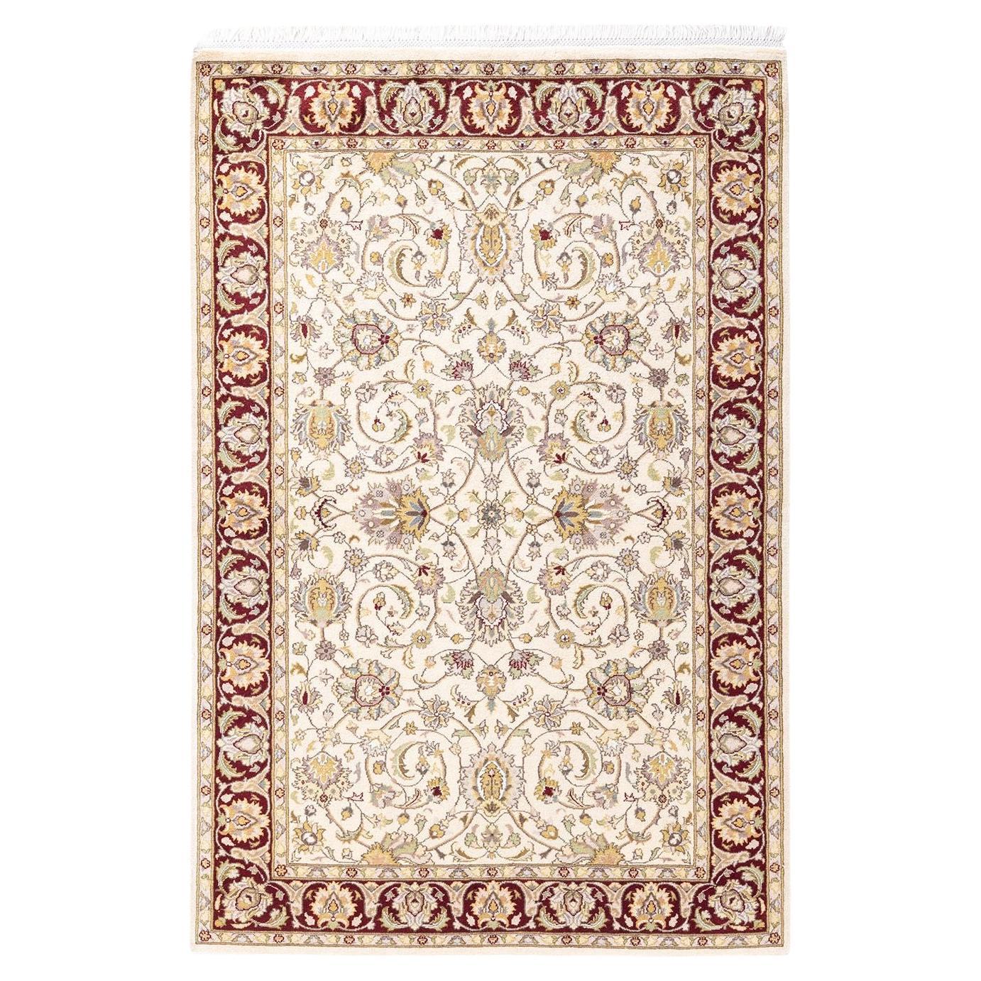 Tapis traditionnel oriental Mogul Ivory, unique en son genre, nou  la main.