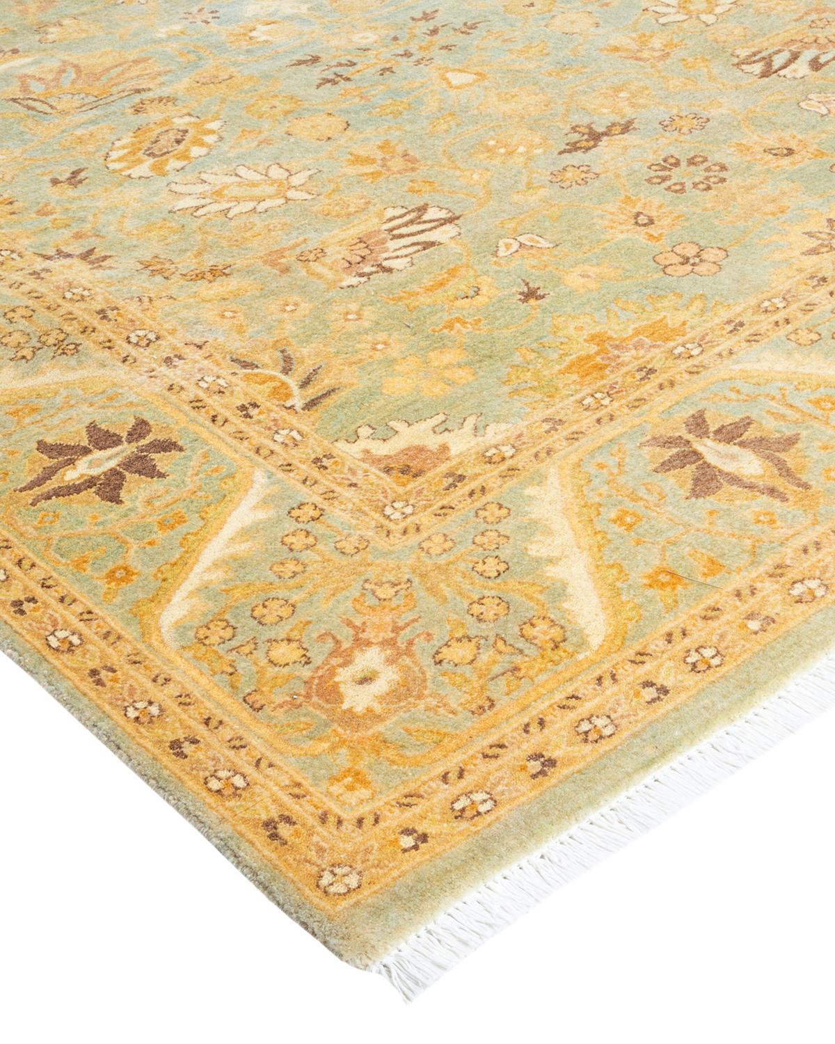 Las alfombras de la colección Mogul, con sus colores discretos y sus diseños en toda la superficie, aportarán una sofisticación atemporal a cualquier habitación. Influenciadas por un espectro de diseños turcos, indios y persas, los artesanos que