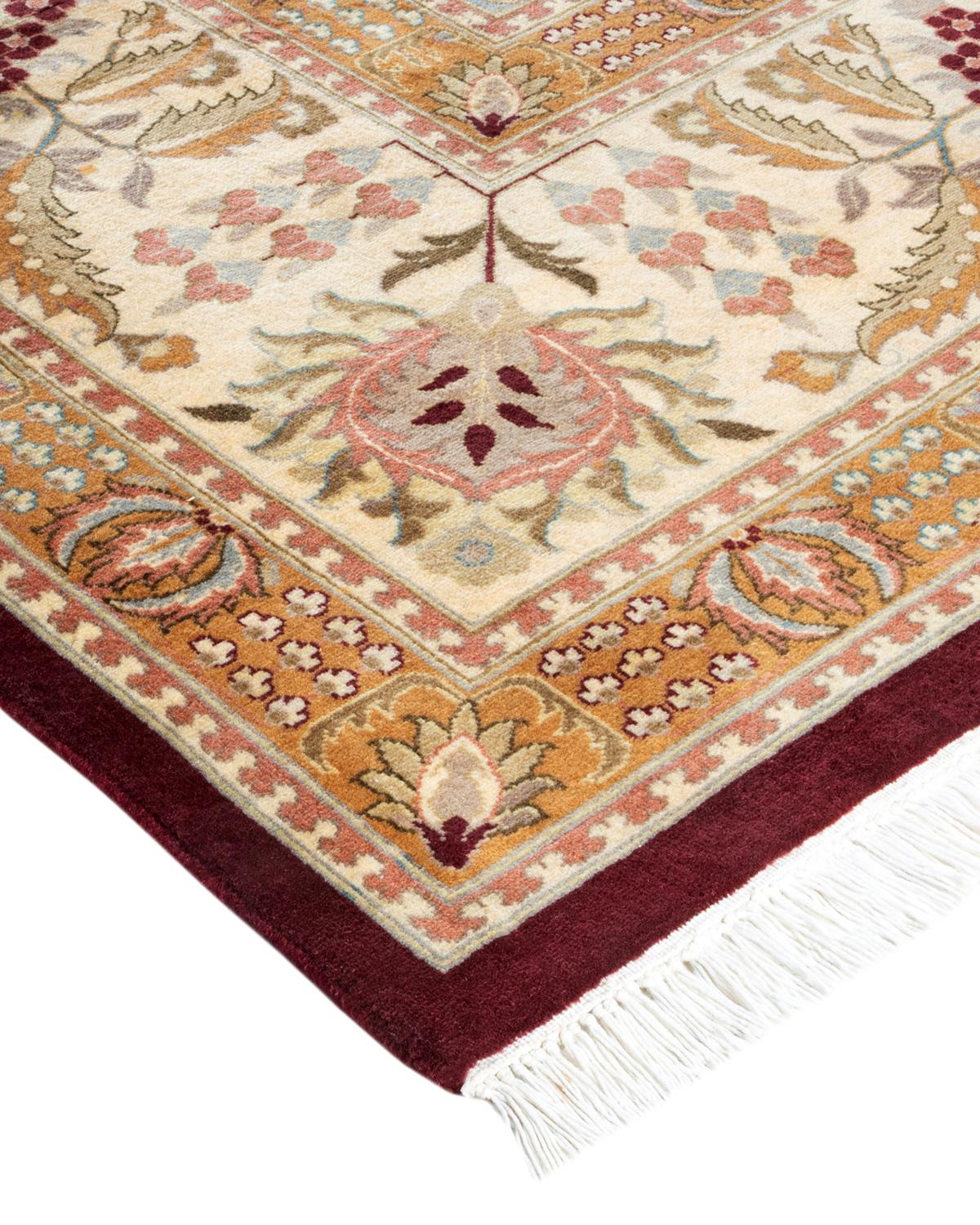 Die Teppiche der Mogul Collection bringen mit ihren dezenten Farben und Allover-Mustern zeitlose Raffinesse in jeden Raum. Beeinflusst von einem Spektrum türkischer, indischer und persischer Designs, lassen die Kunsthandwerker, die diese