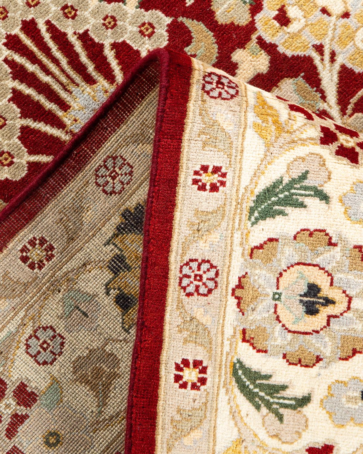 Laine Tapis traditionnel oriental rouge moghol noué à la main, unique en son genre en vente