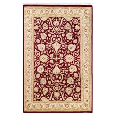 Tapis traditionnel oriental rouge moghol noué à la main, unique en son genre