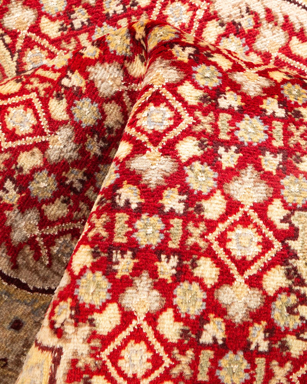 One-of-a-kind Hand Knotted Traditional Oriental Mogul Red Area Rug For Sale 1