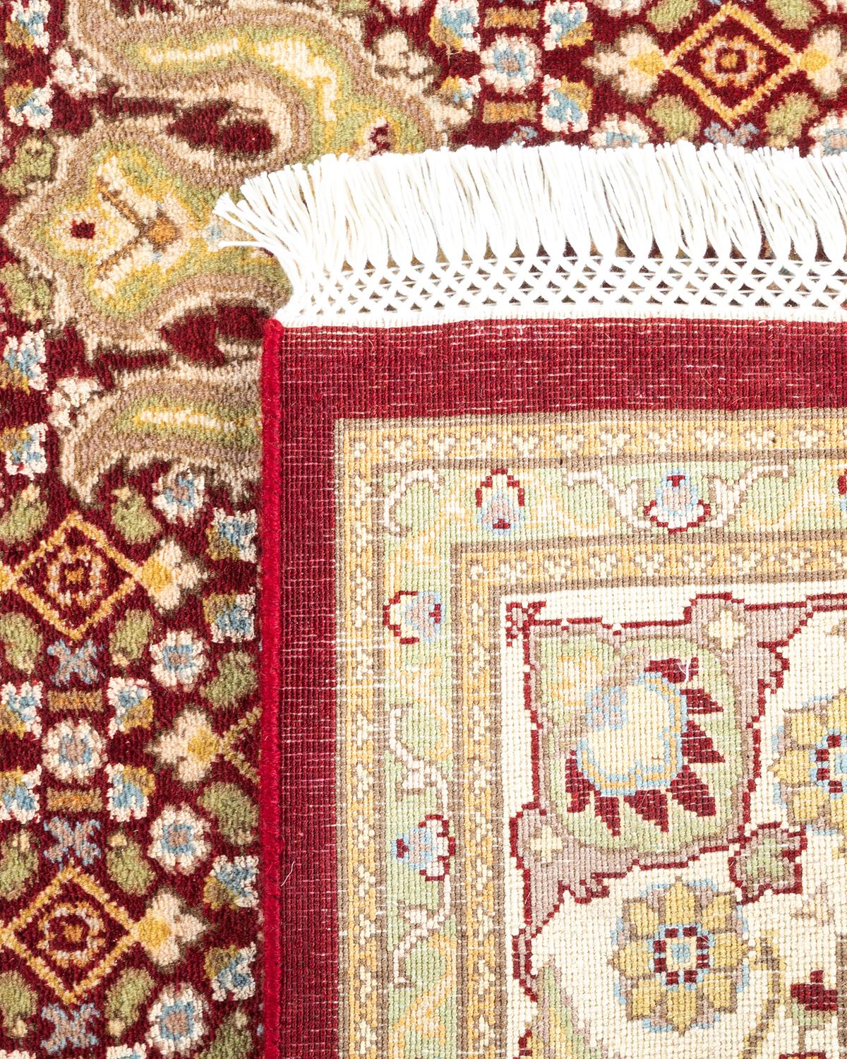 XXIe siècle et contemporain Tapis traditionnel oriental rouge moghol noué à la main, unique en son genre en vente