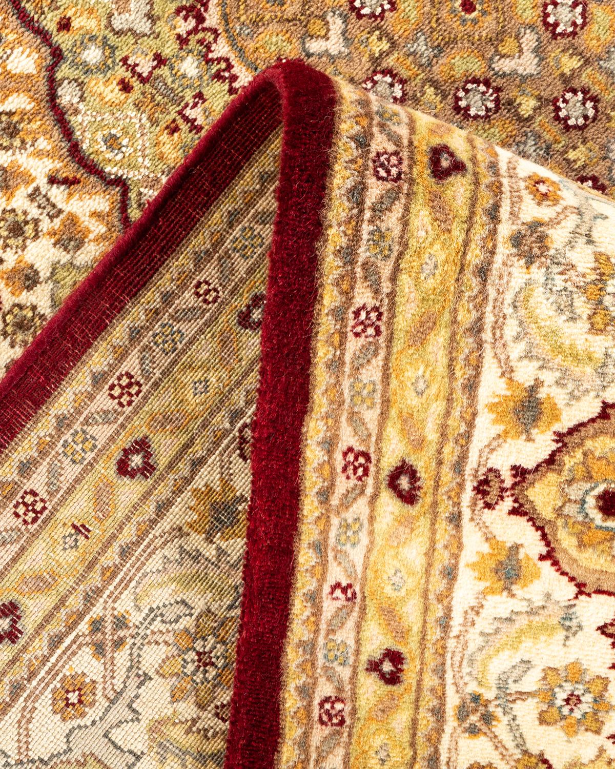 Laine Tapis traditionnel oriental rouge moghol noué à la main, unique en son genre en vente